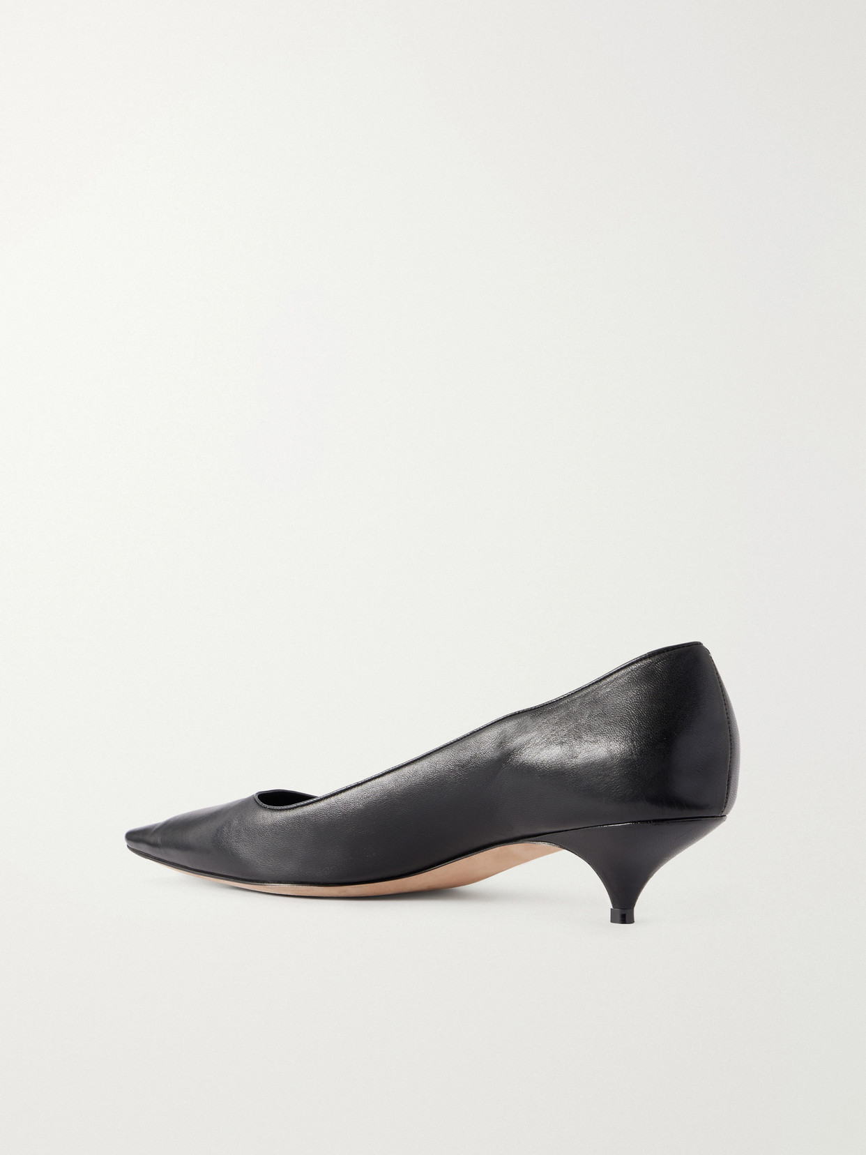 Liisa Kitten Three Pumps