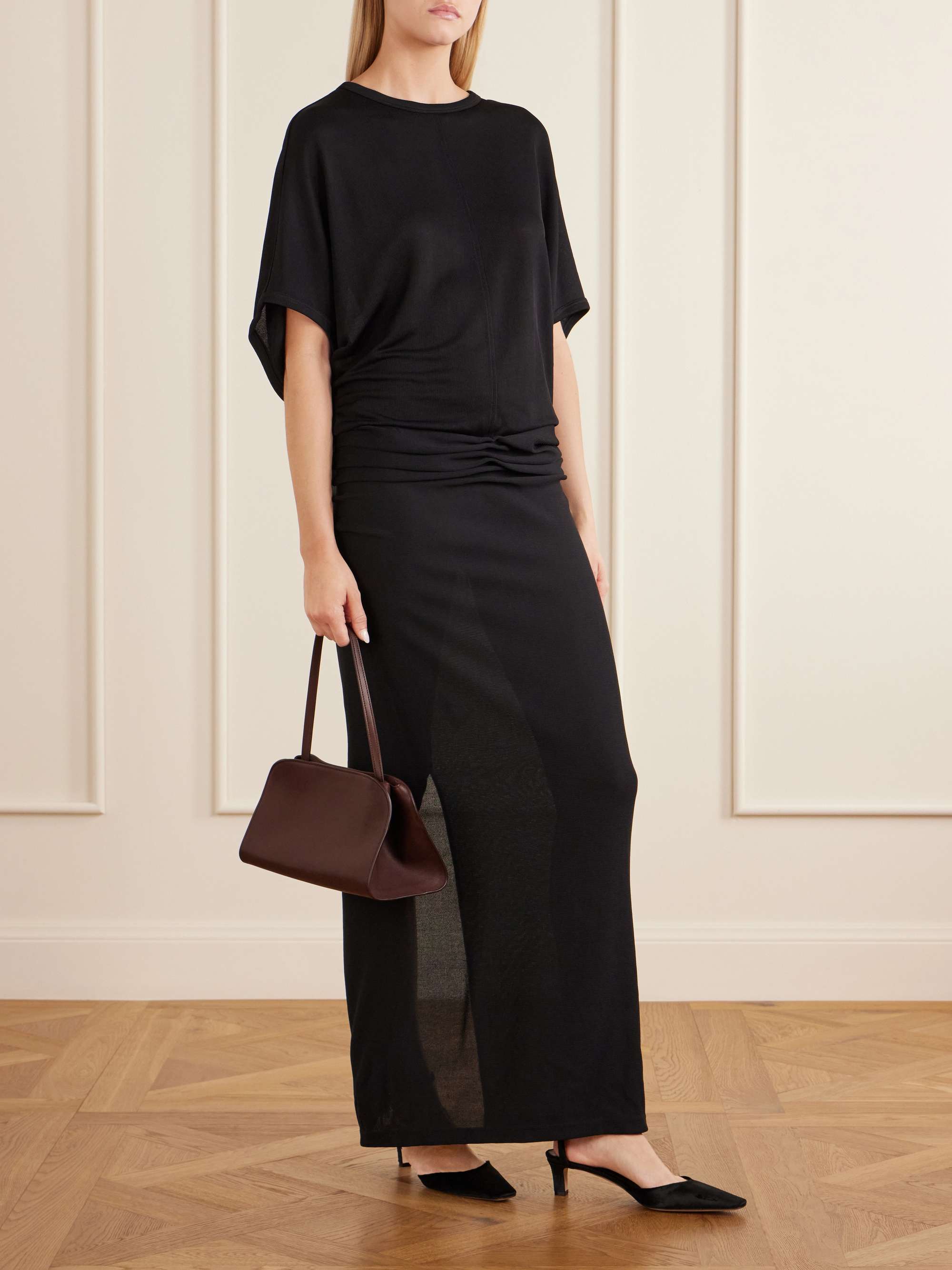 THE ROW Peggy leather clutch | NET-A-PORTER