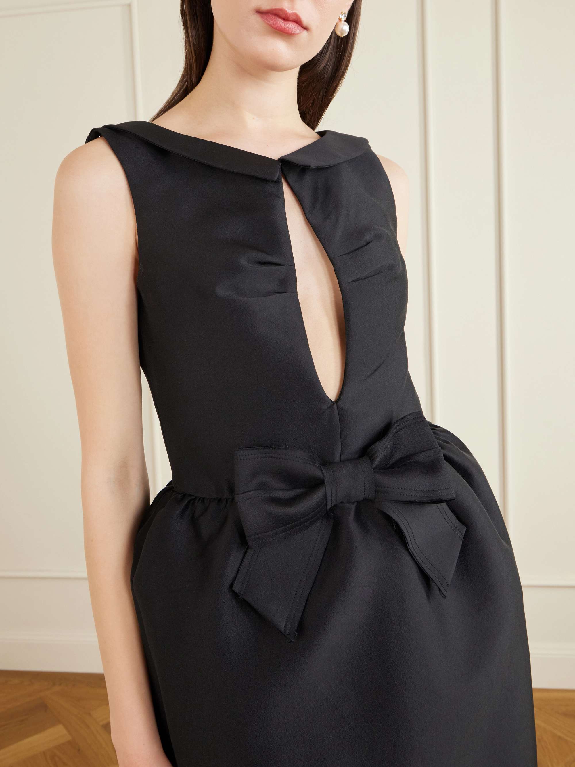 SHUSHU/TONG Bow-detailed silk-trimmed crepe mini dress | NET-A-PORTER