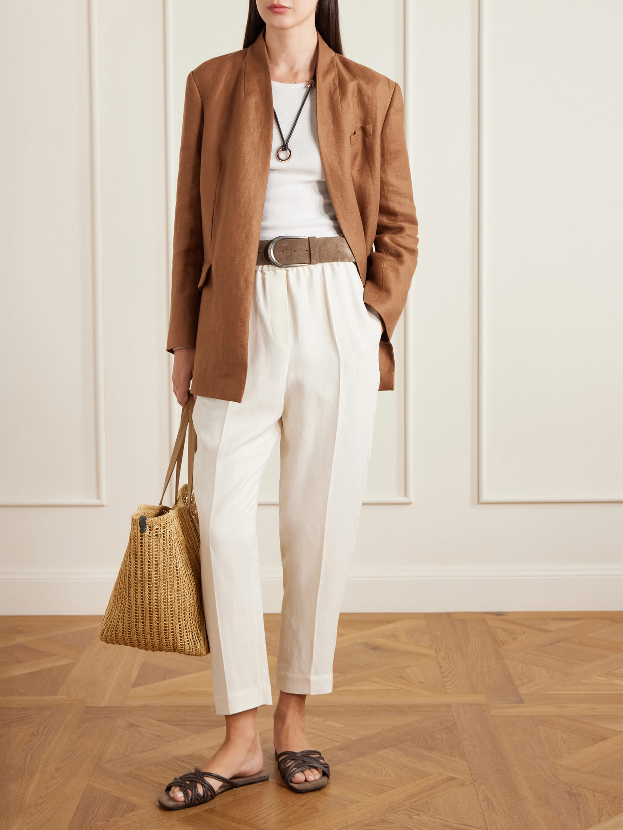 Brunello Cucinelli Women Baggy Pull-up Trousers In Viscose And Linen Fluid Twill In White