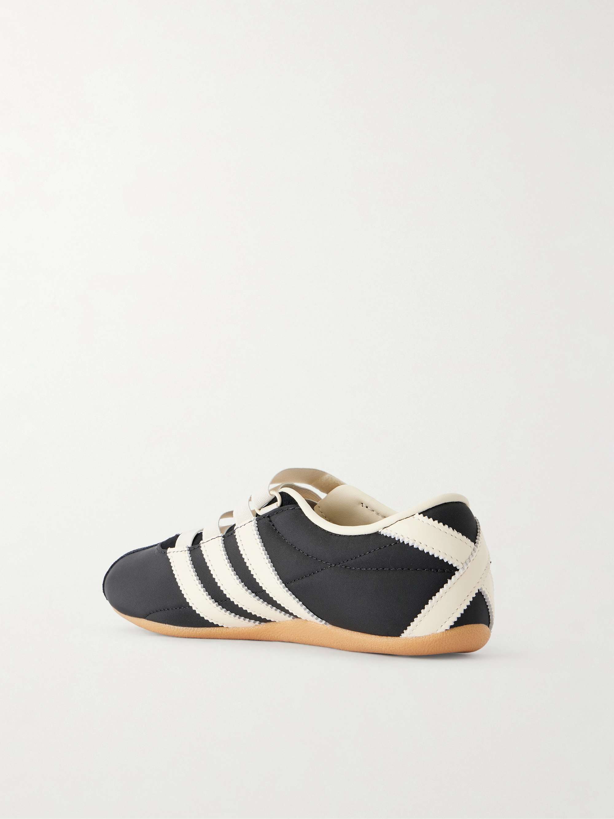 ADIDAS ORIGINALS 