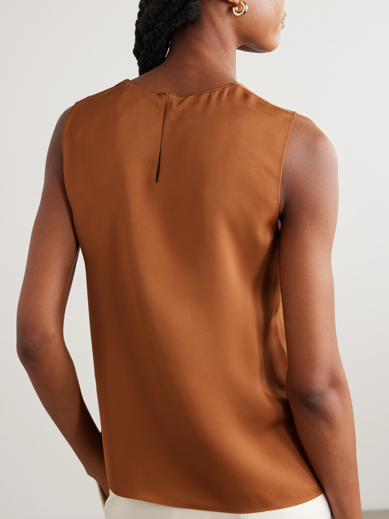 Theory Sleeveless Silk Blouse In Orange