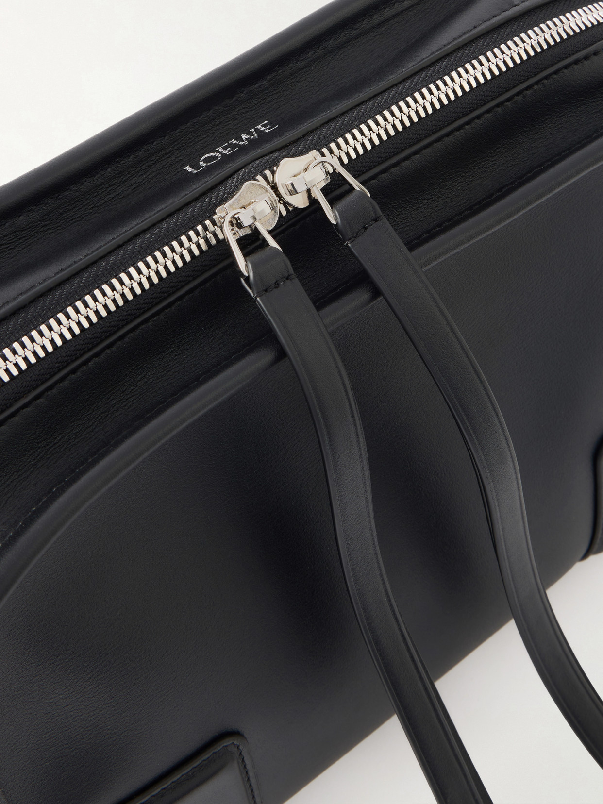 Amazona 180 Shoulder Bag