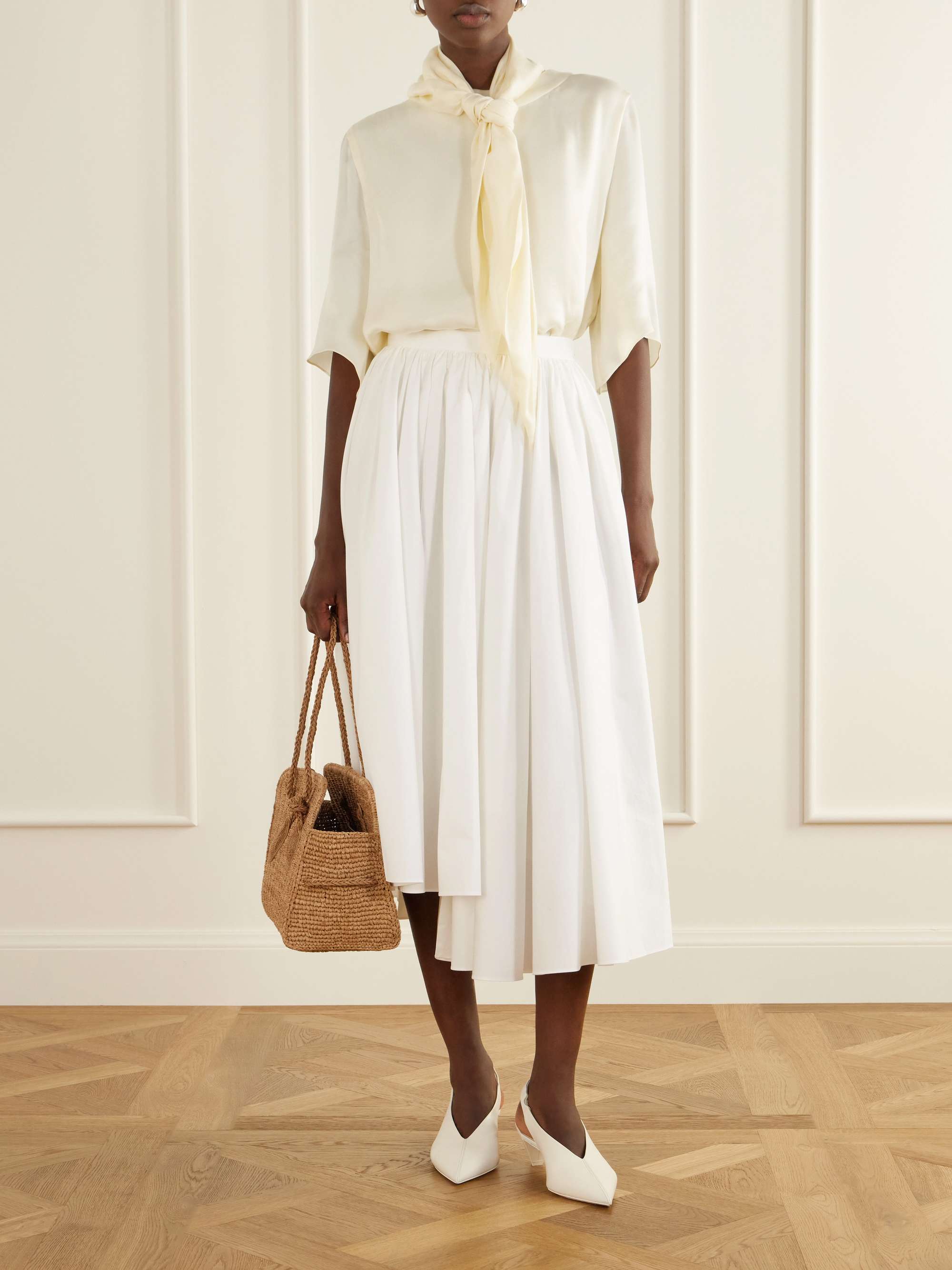 JACQUEMUS 