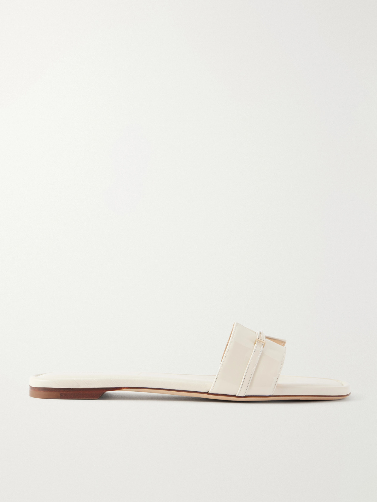 Julianne Flats