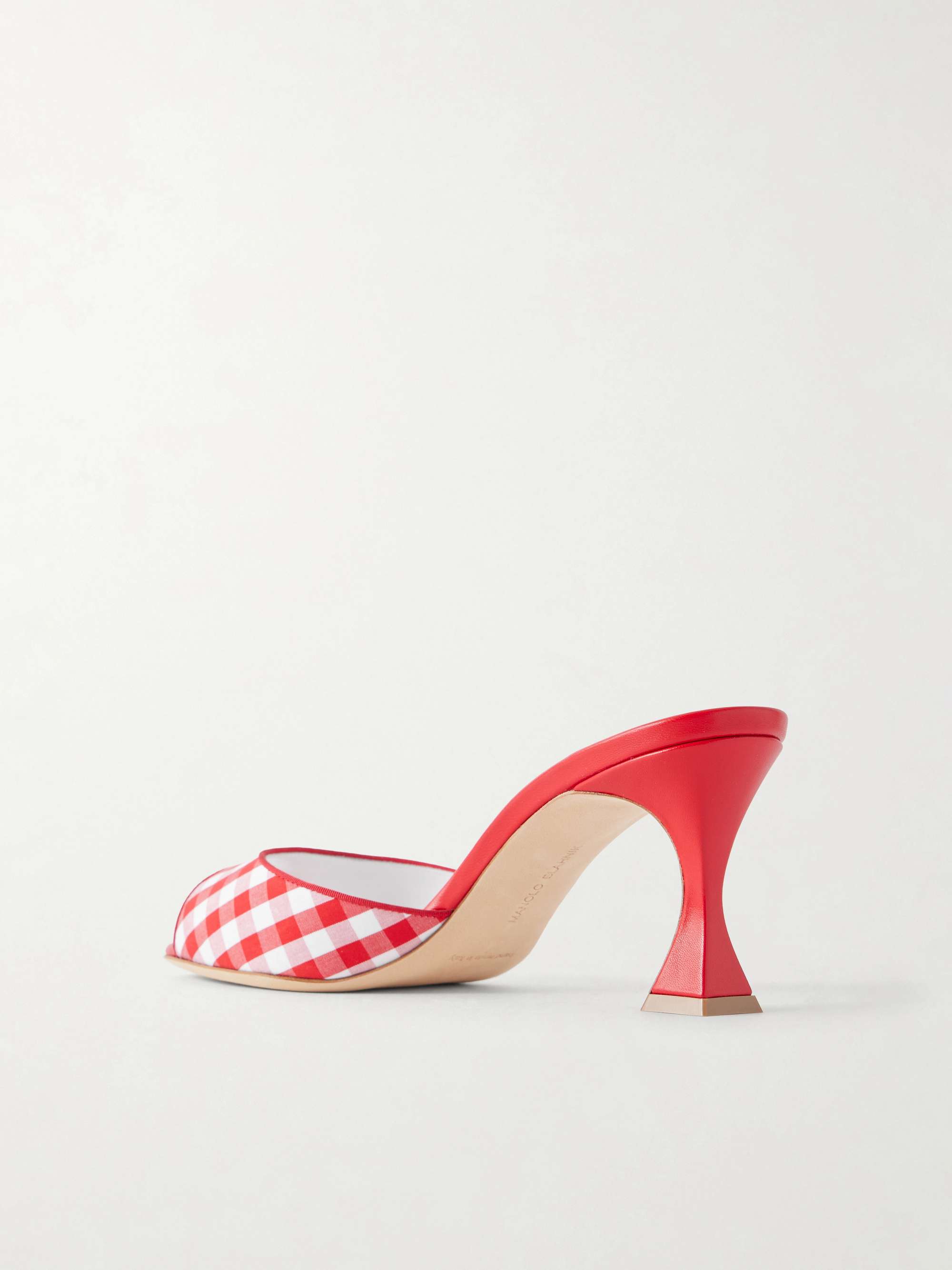 MANOLO BLAHNIK 