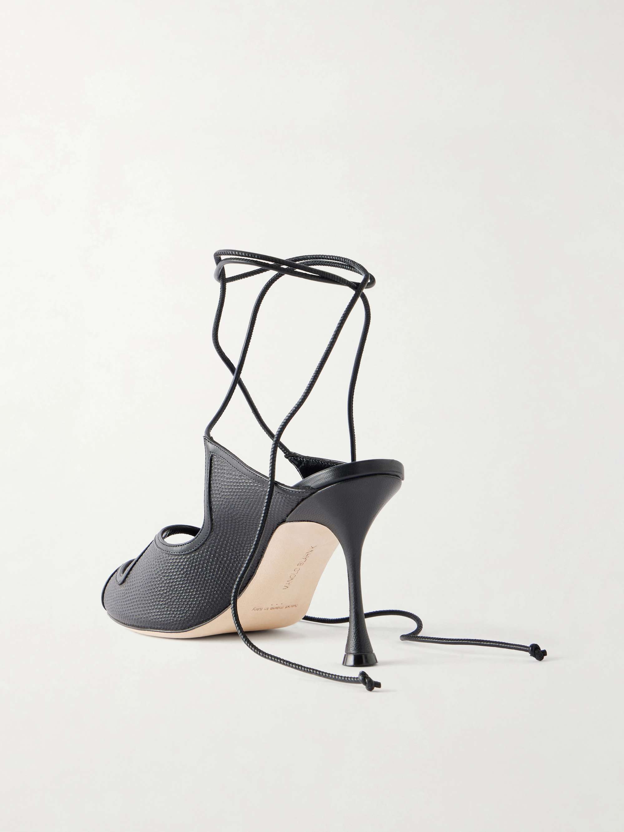 MANOLO BLAHNIK 
