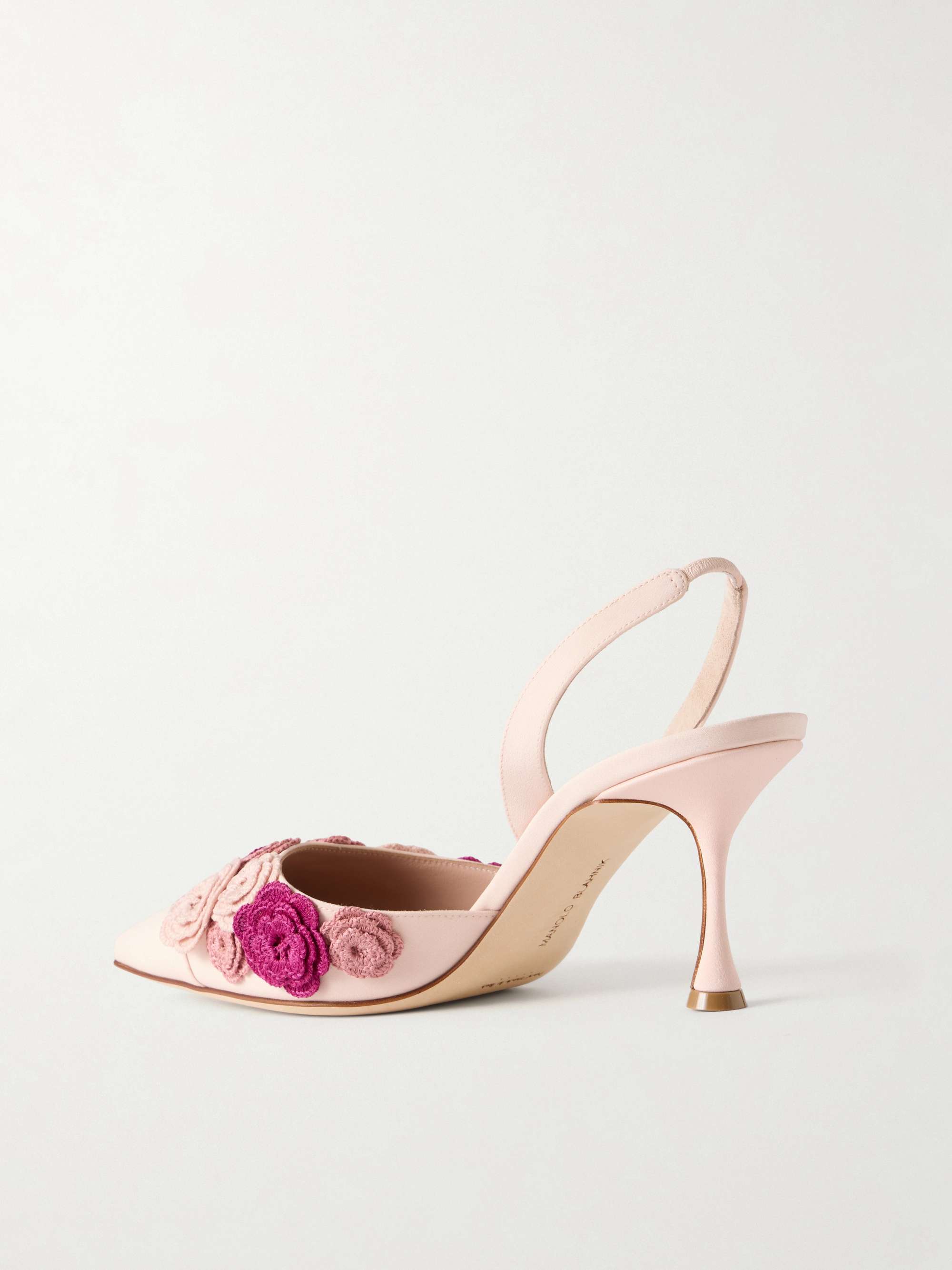 MANOLO BLAHNIK 