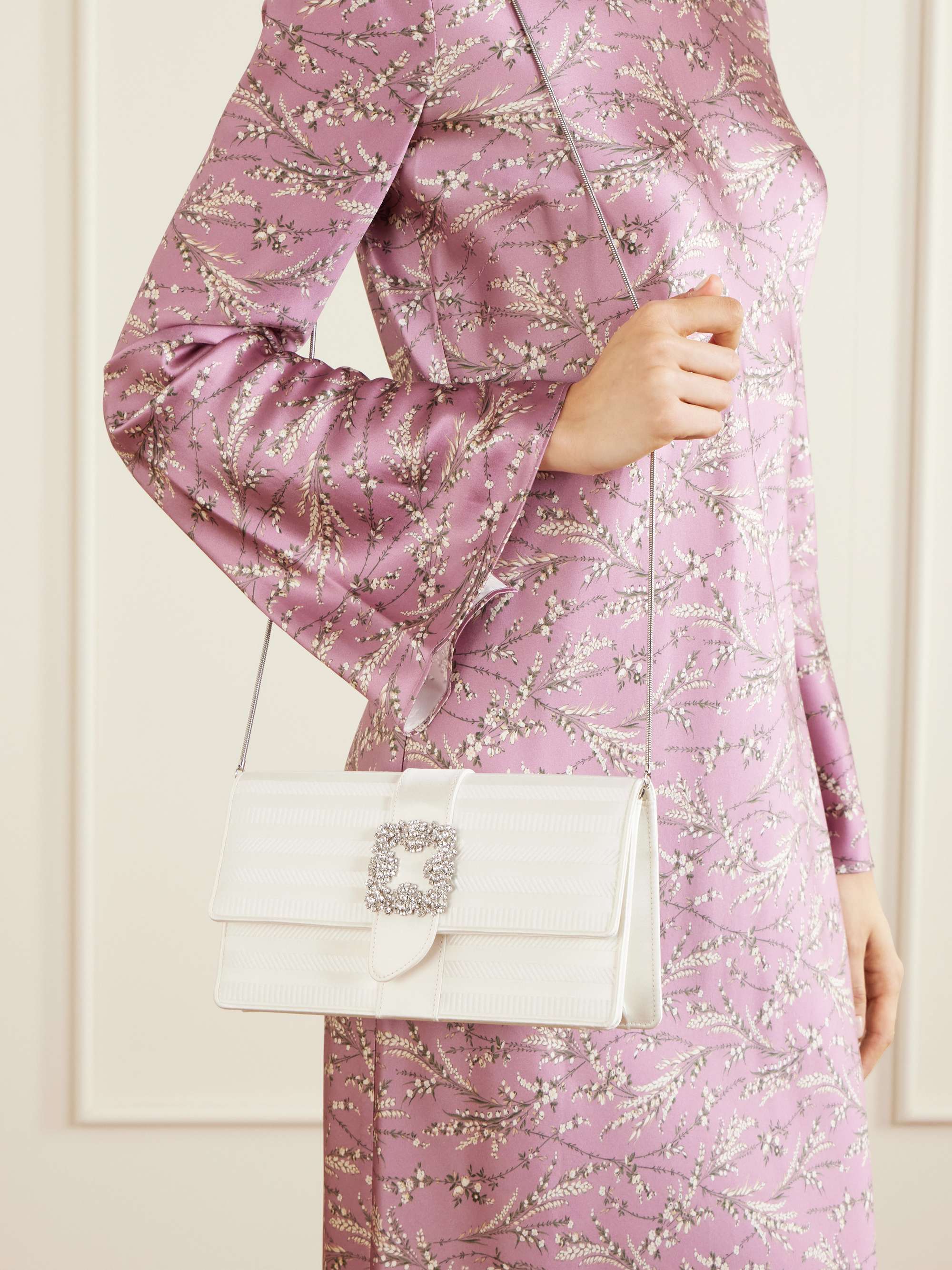 MANOLO BLAHNIK 