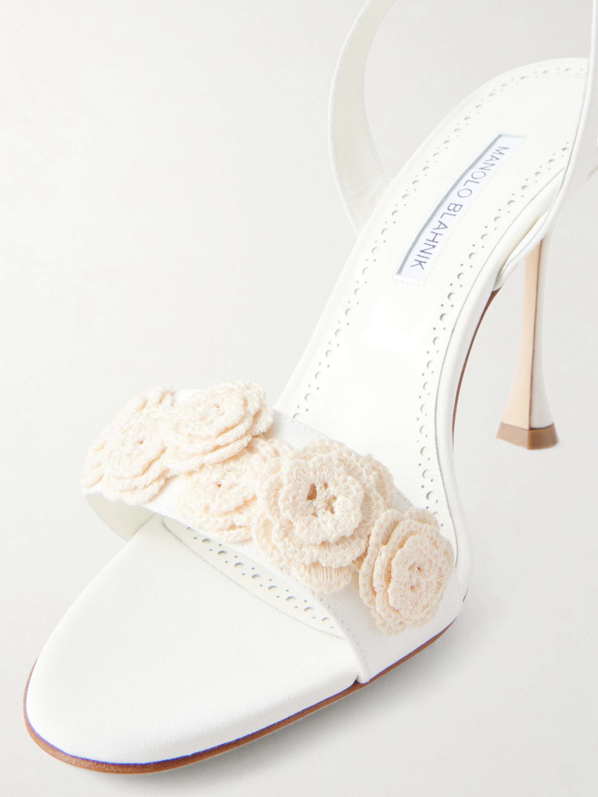 MANOLO BLAHNIK Raosnu 105 crochet-trimmed leather sandals | NET-A