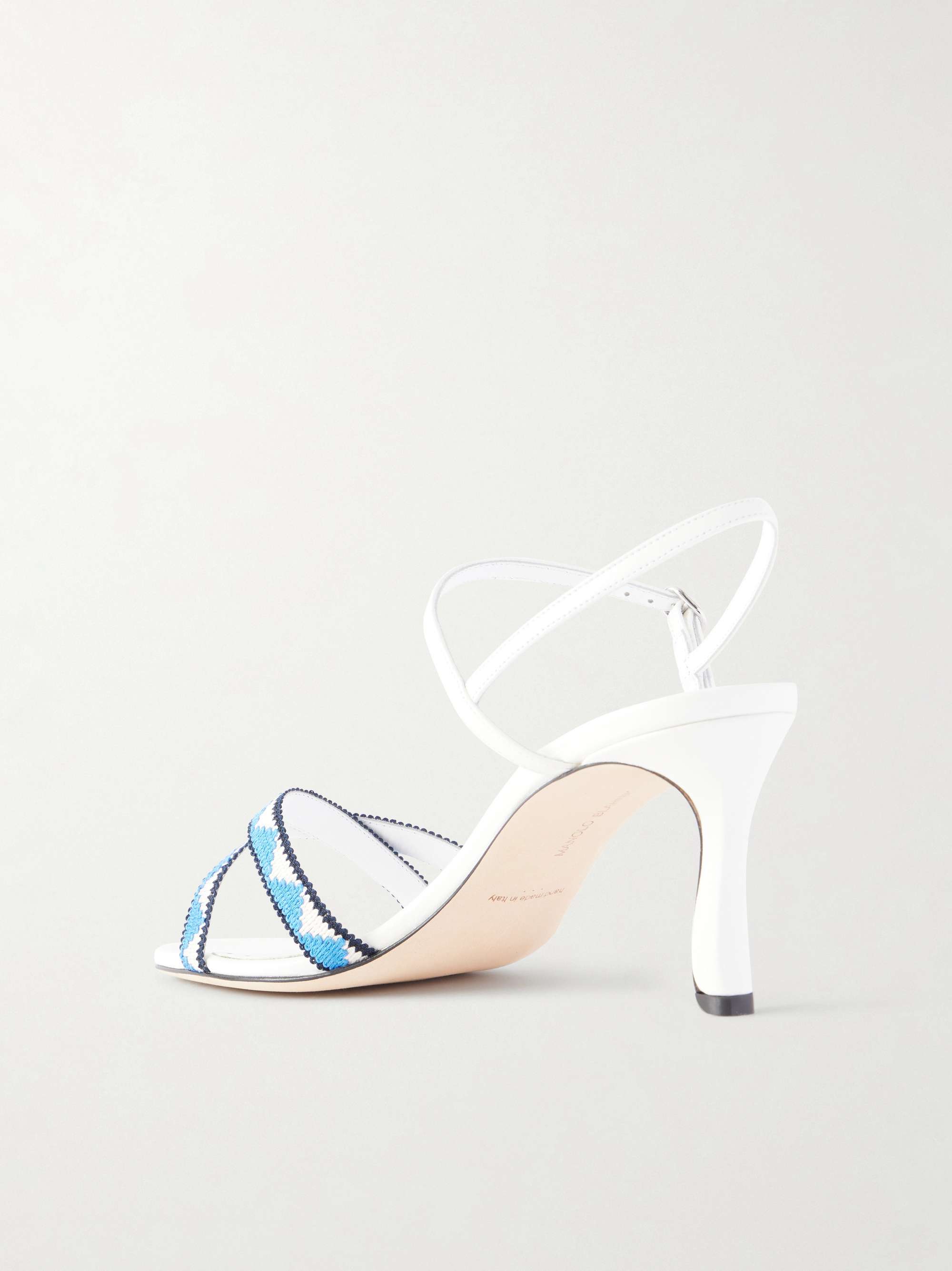 MANOLO BLAHNIK 
