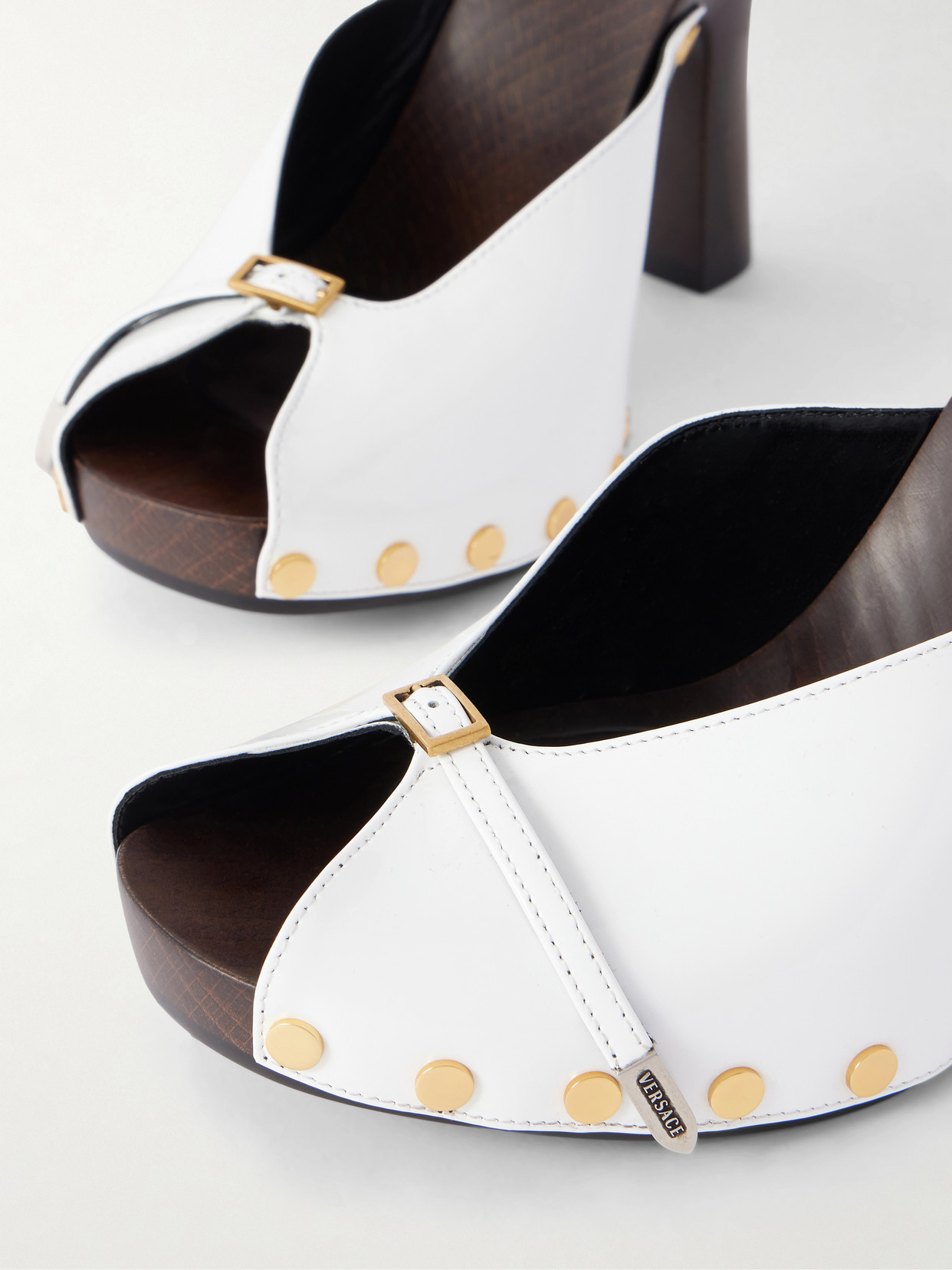 Sassi Patent-Leather Clogs