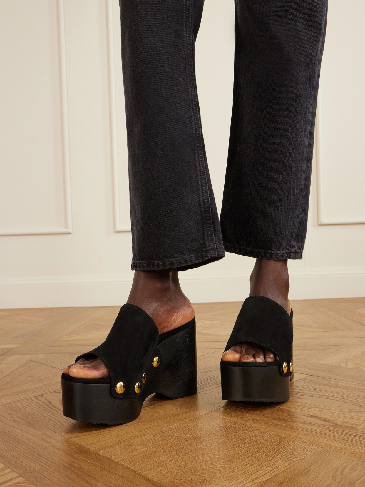 Ardèa 60 Studded Suede Platform Wedge