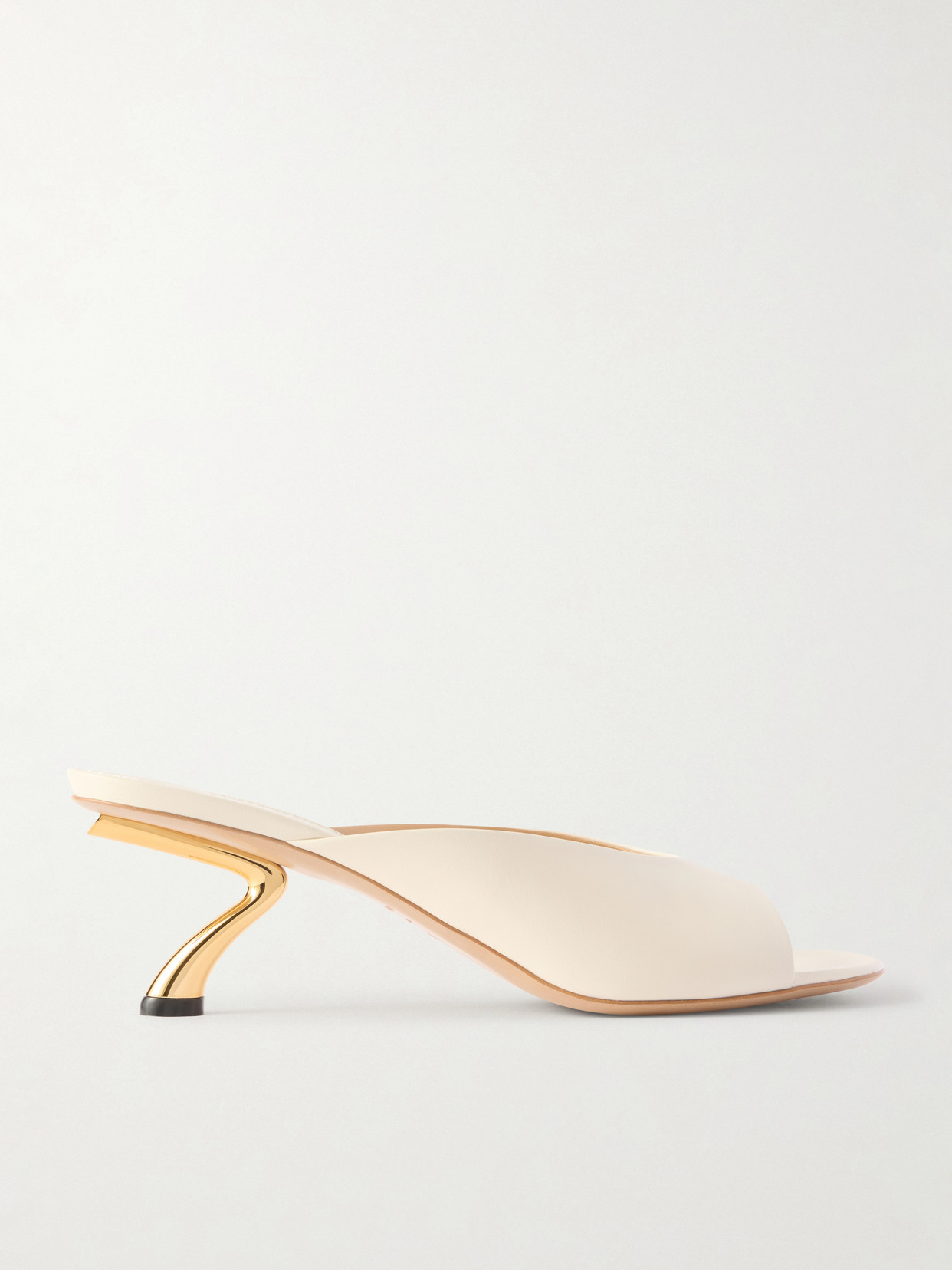 Ferragamo Igea Leather Mules In Neutral