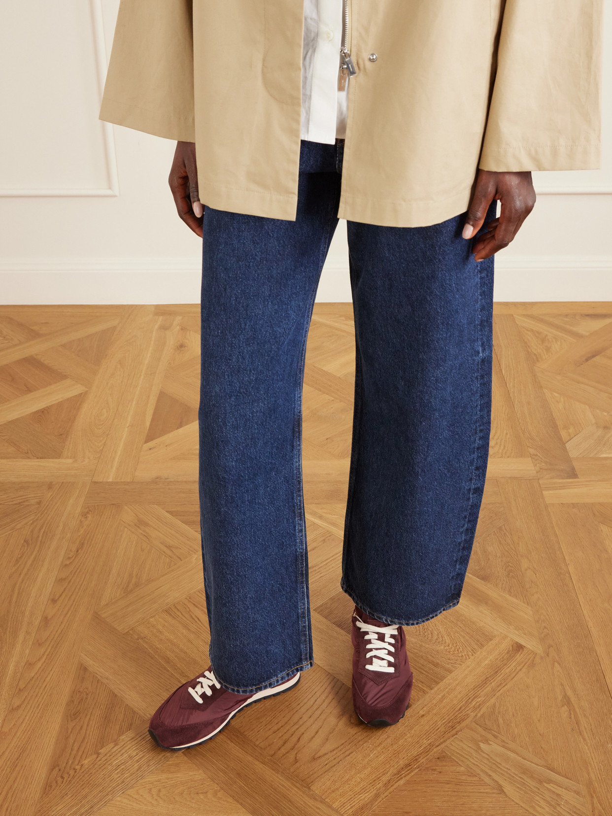 Le Monde Béryl - Slim Runner Suede And Sneakers