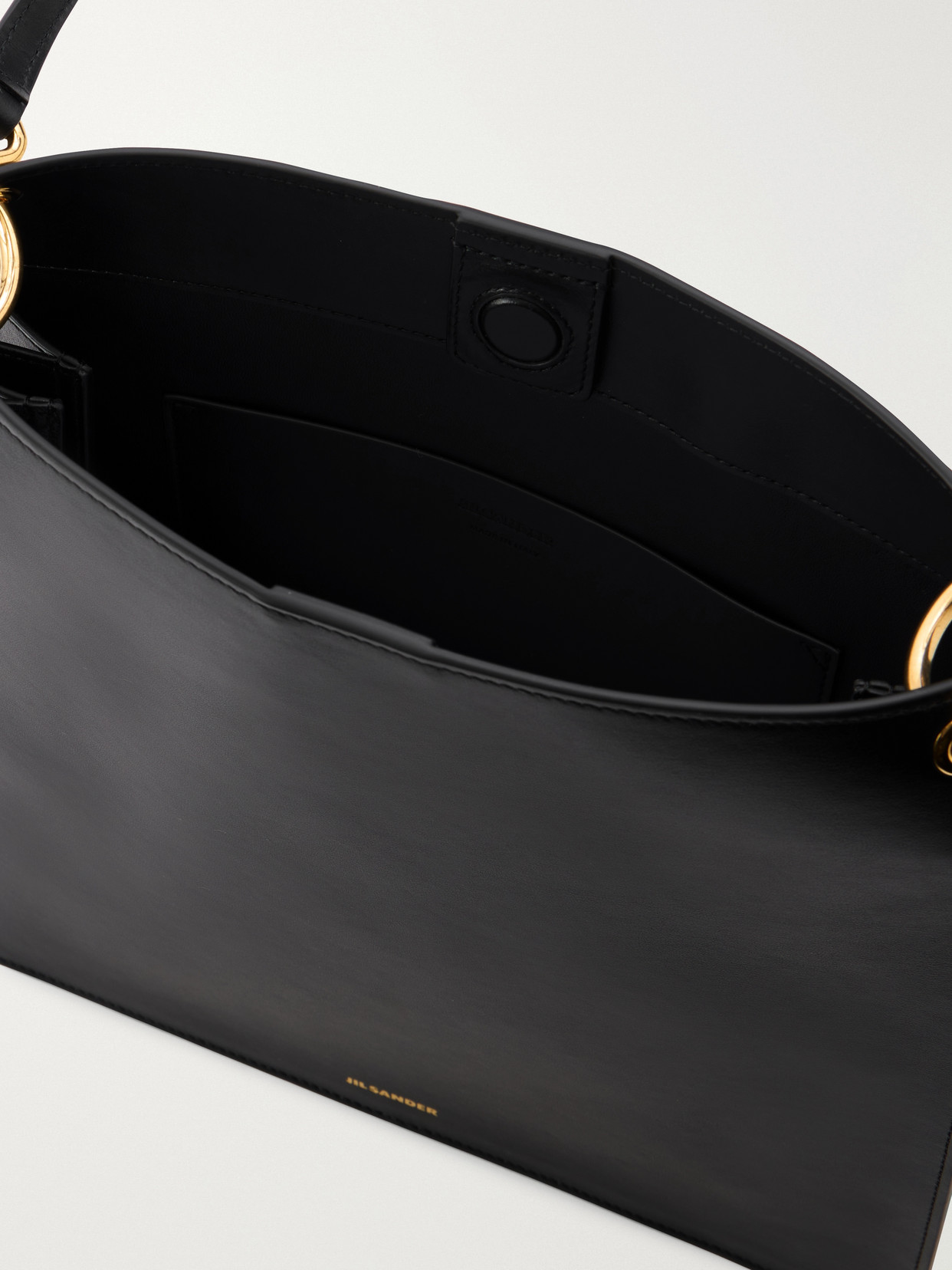 Otto Medium Shoulder Bag