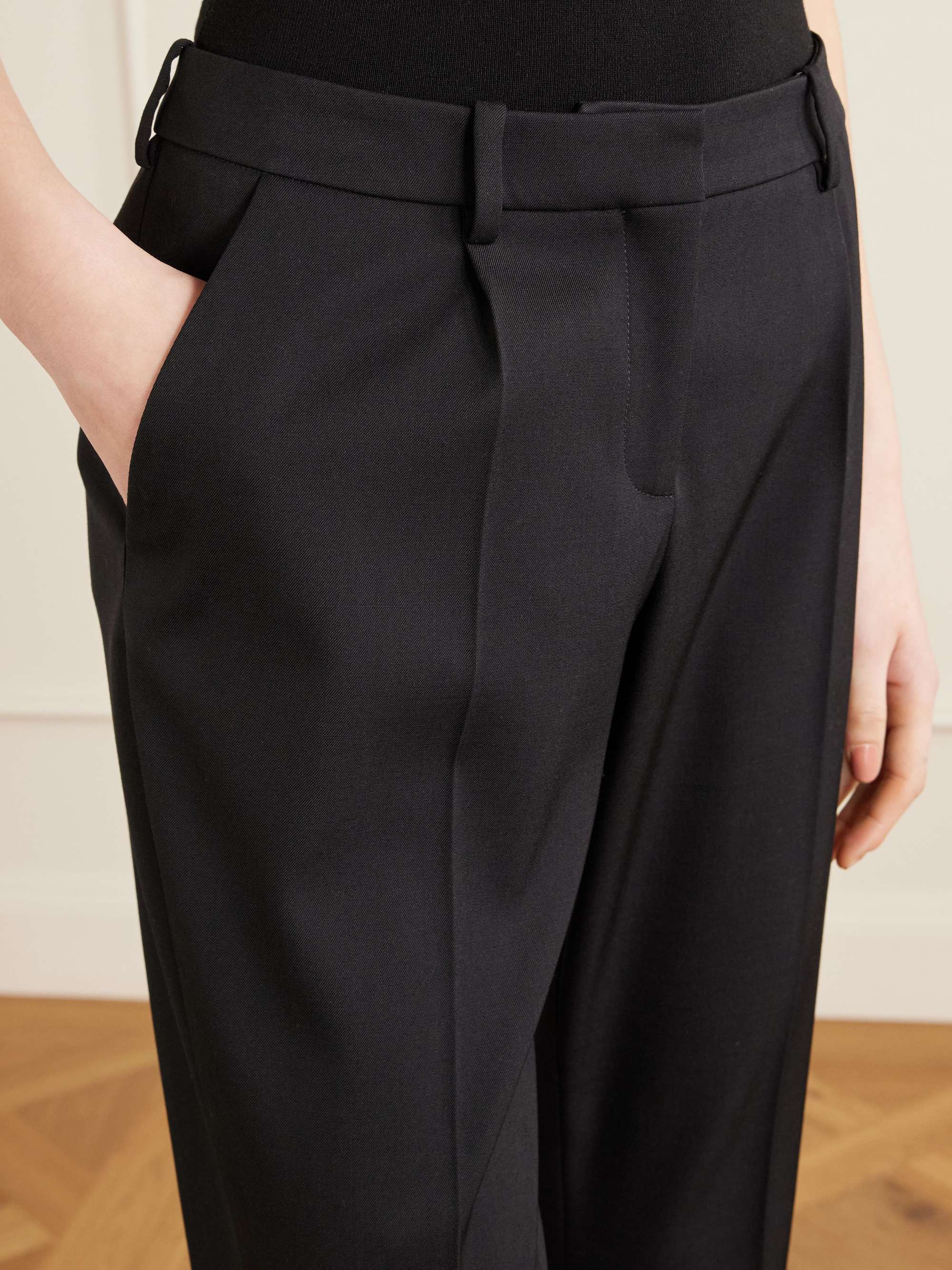 BALENCIAGA Pleated stretch-wool straight-leg pants | NET-A-PORTER