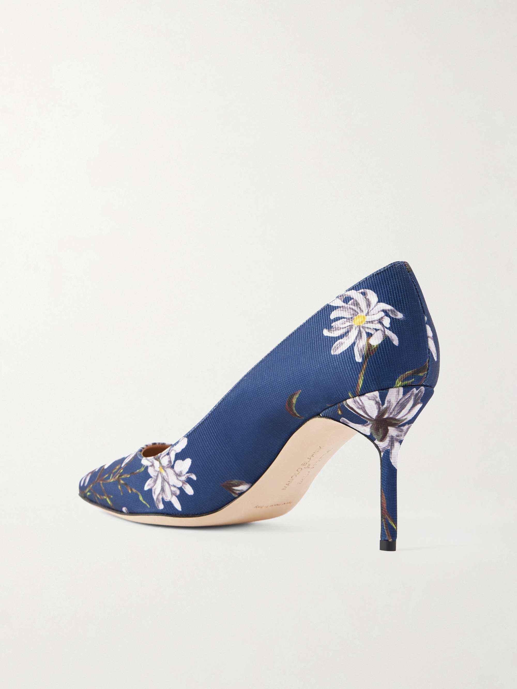 MANOLO BLAHNIK 