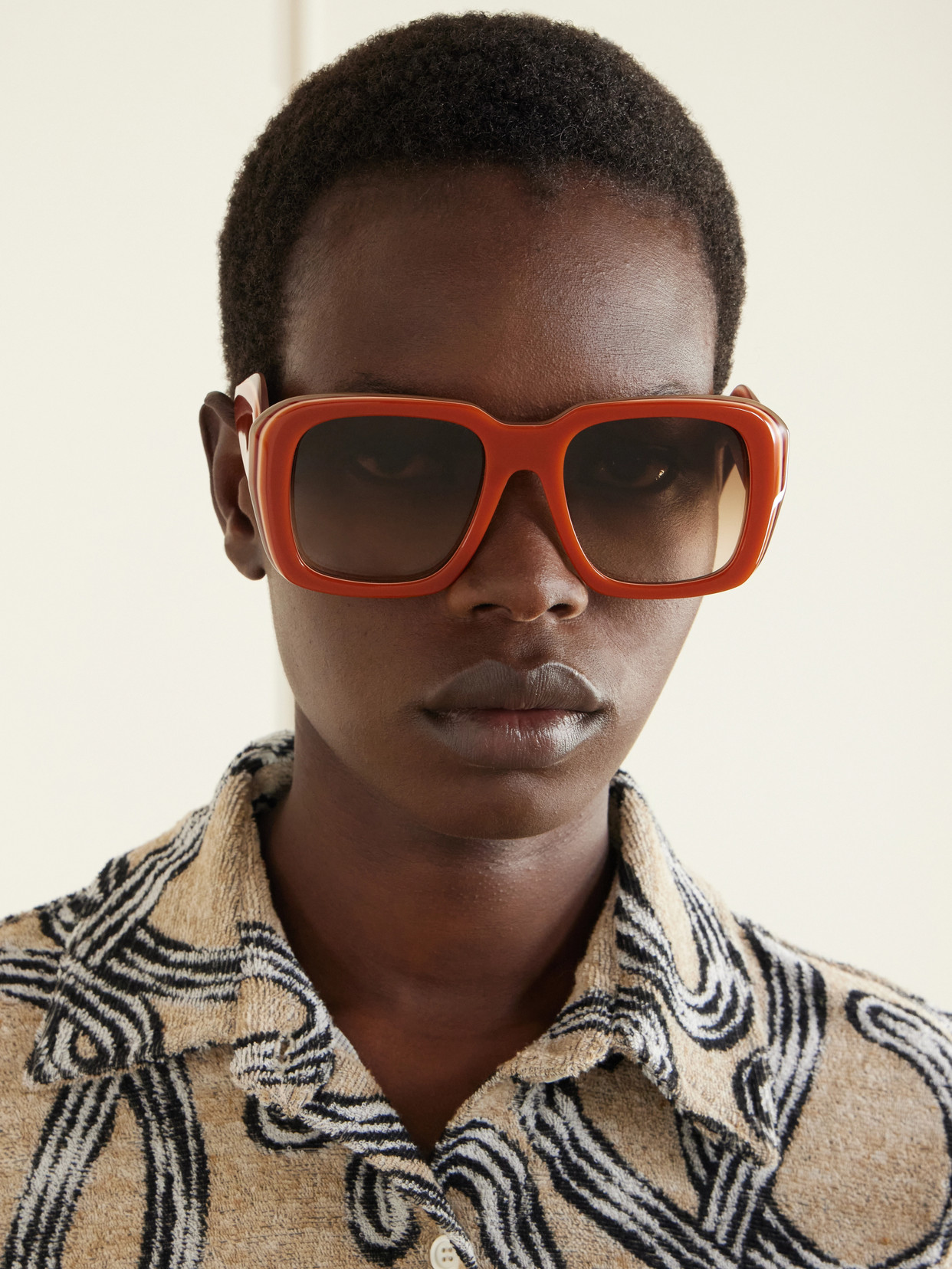 Loewe Signature Sunglasses In Brown