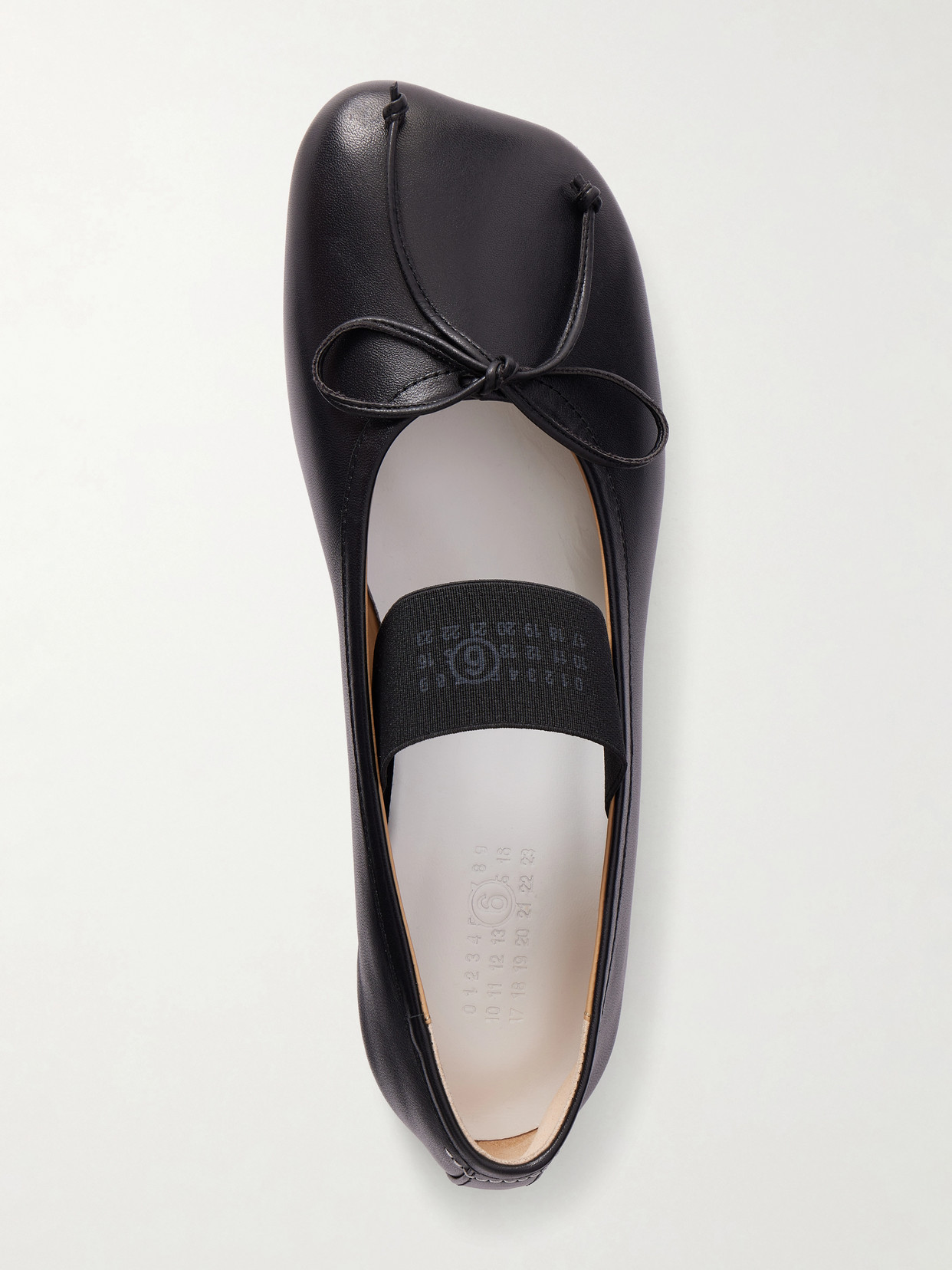 Mm6 Maison Margiela Sophisticated Leather Flats For Women In Blue