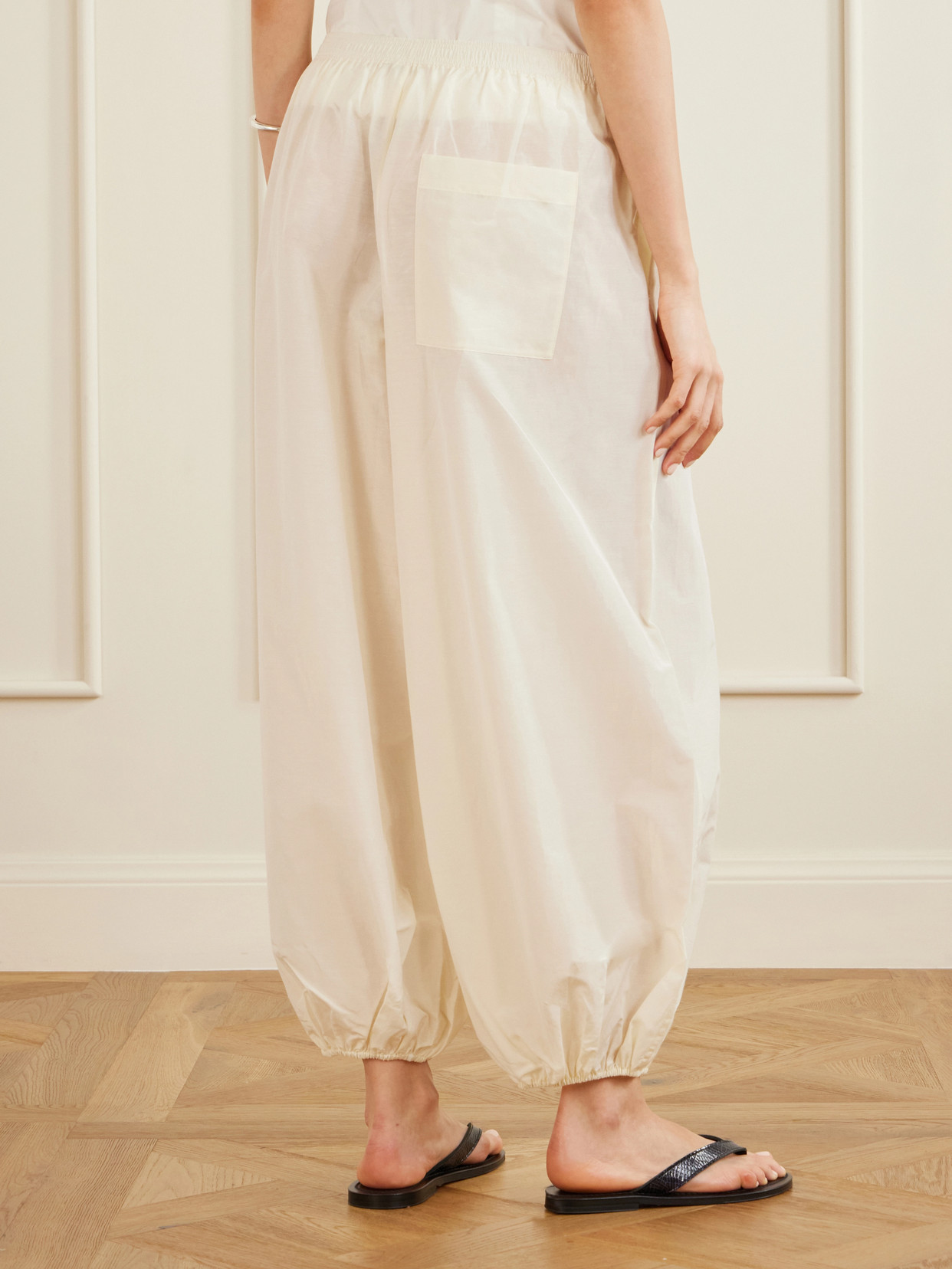 Almaya Cotton And Silk-Blend Balloon Pants