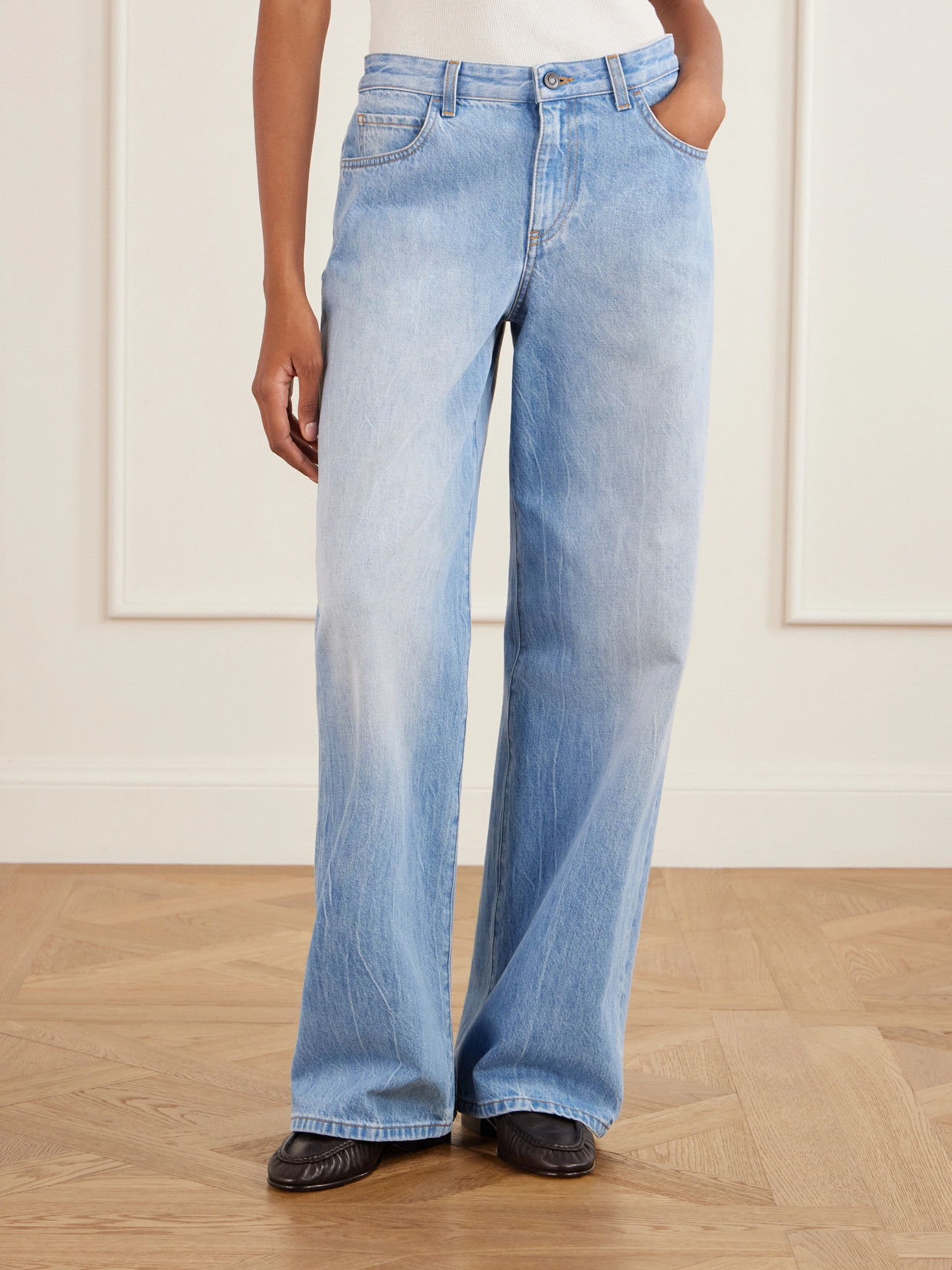 Eglitta Mid-Rise Straight-Leg Jeans