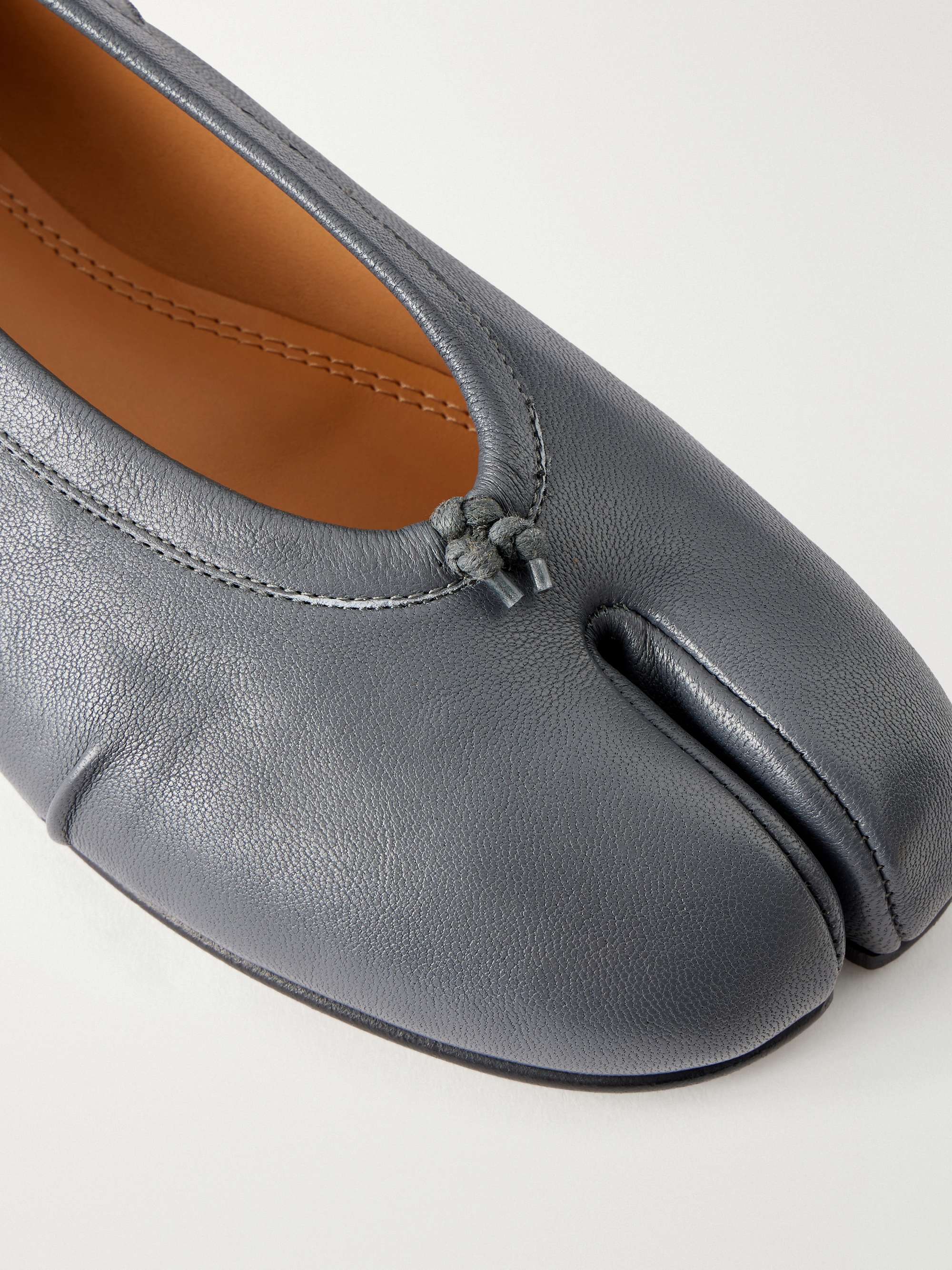 MAISON MARGIELA Tabi split-toe textured leather ballet flats | NET