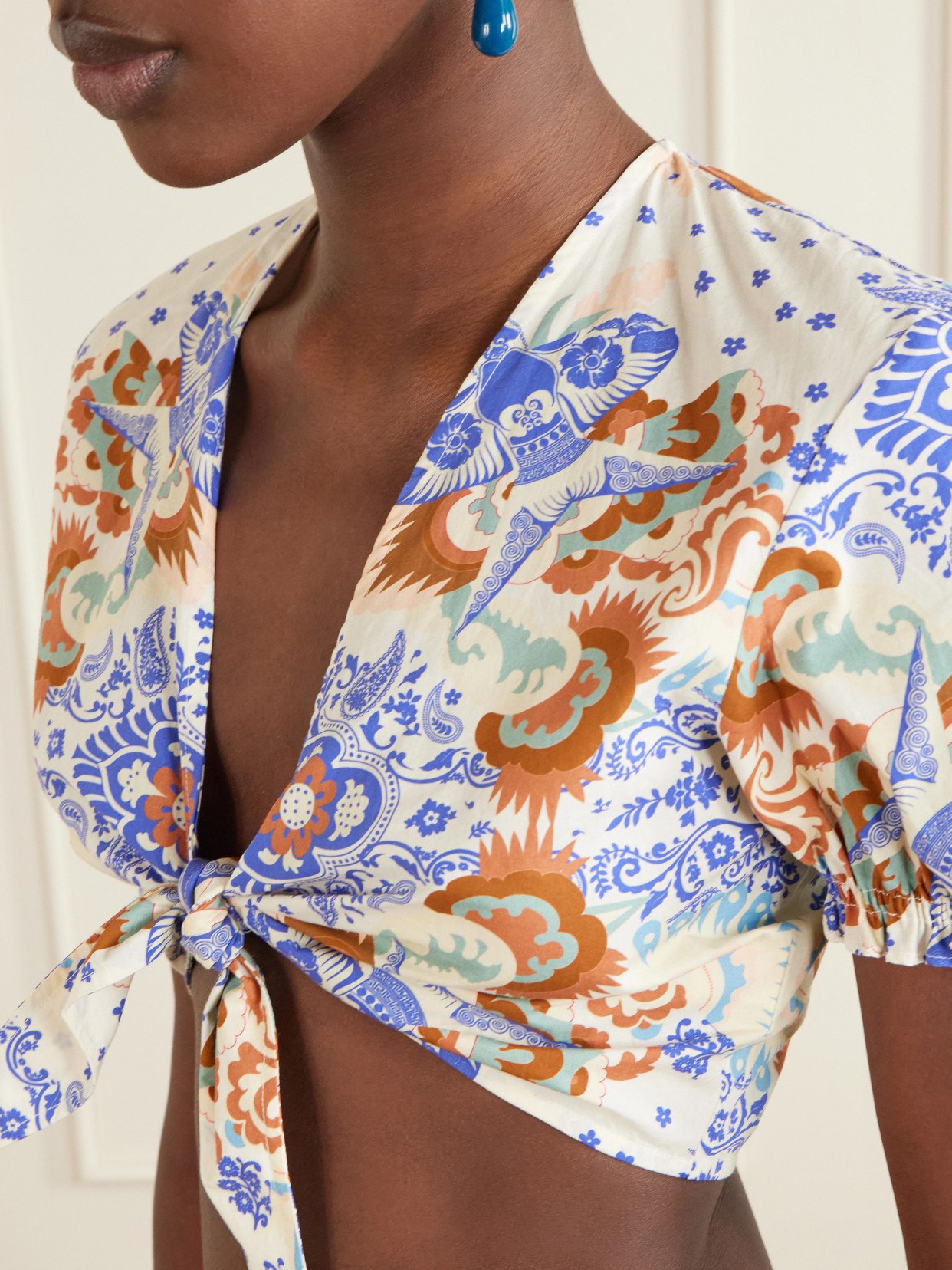 Poppy Knotted Printed Cotton-Poplin Cropped Top