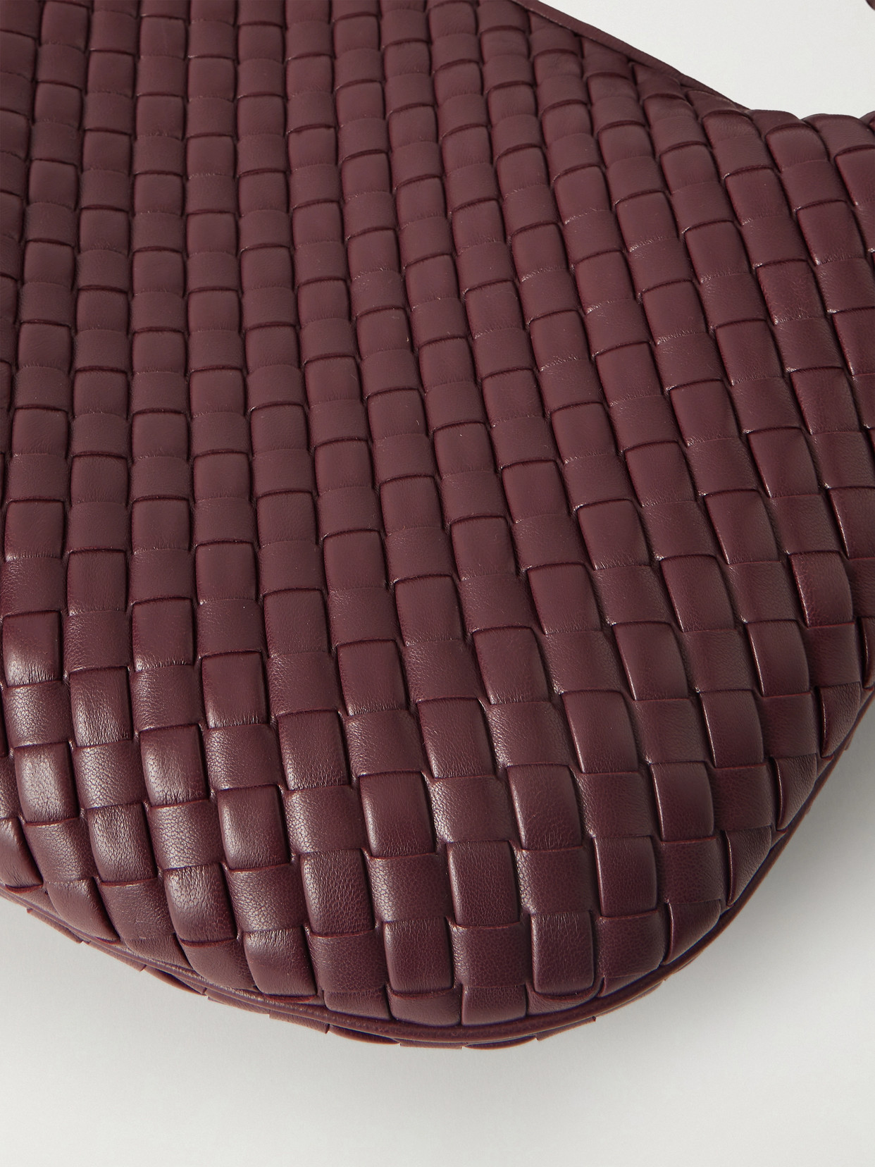 Veneta Medium Intrecciato Shoulder Bag