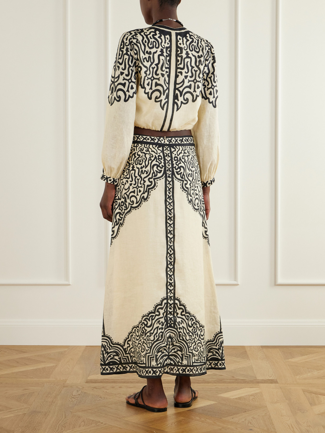 Loose Horizon Maxi