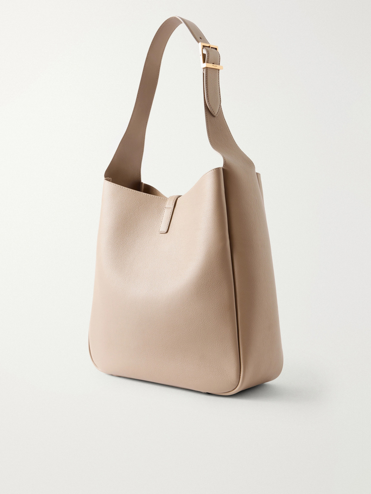 Le 5 À 7 Shoulder Bag