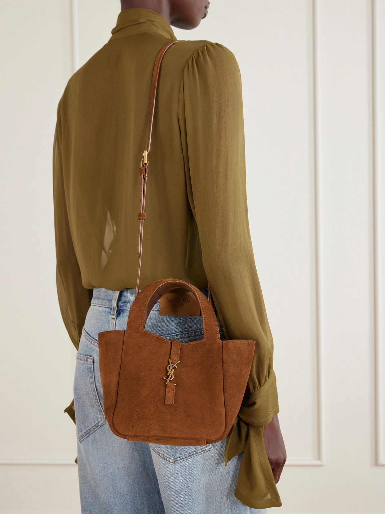 Le 5 À 7 Baby Bea Shoulder Bag