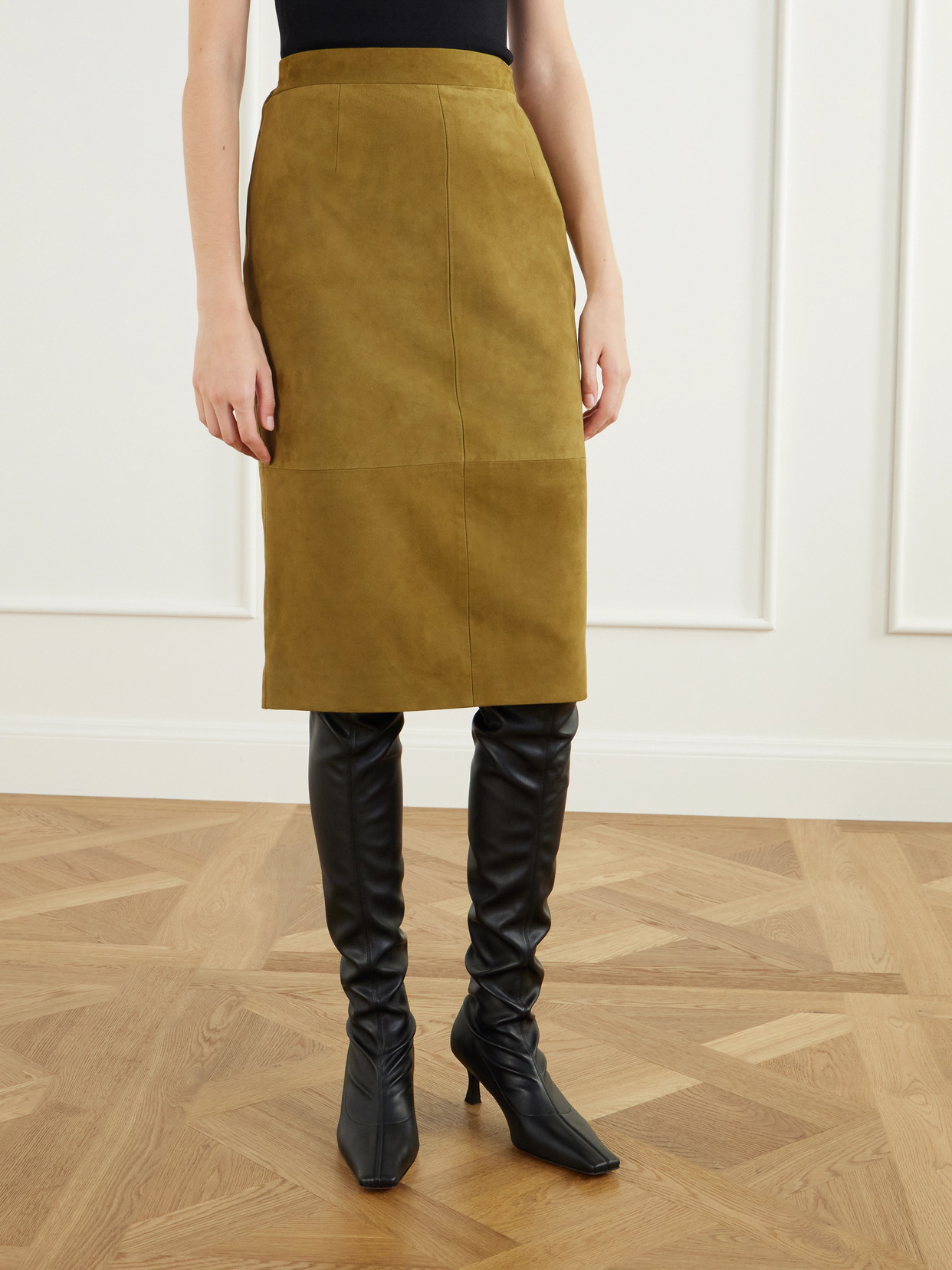 Hank Paneled Suede Knee-Length Skirt