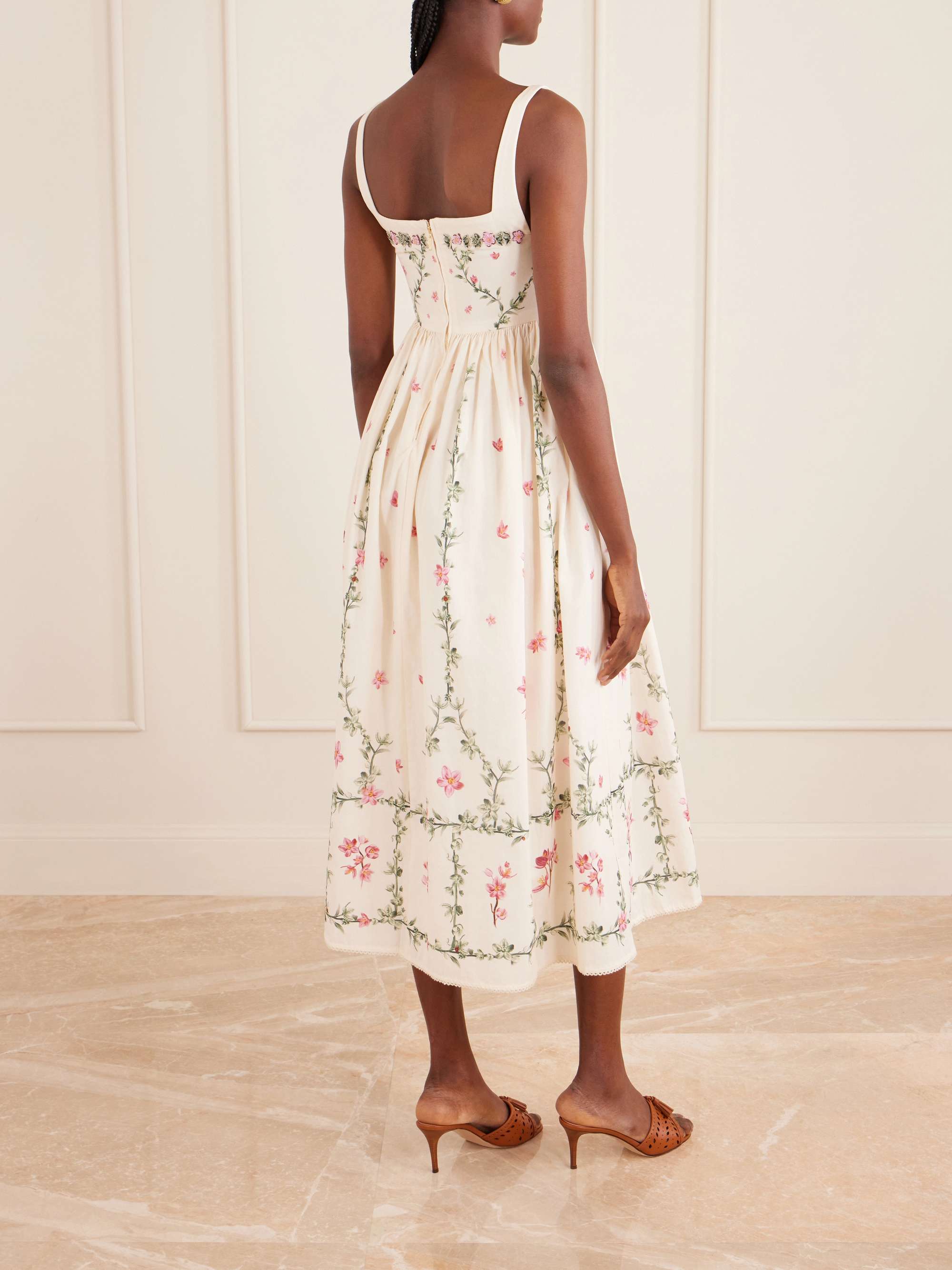 AGUA BY AGUA BENDITA 