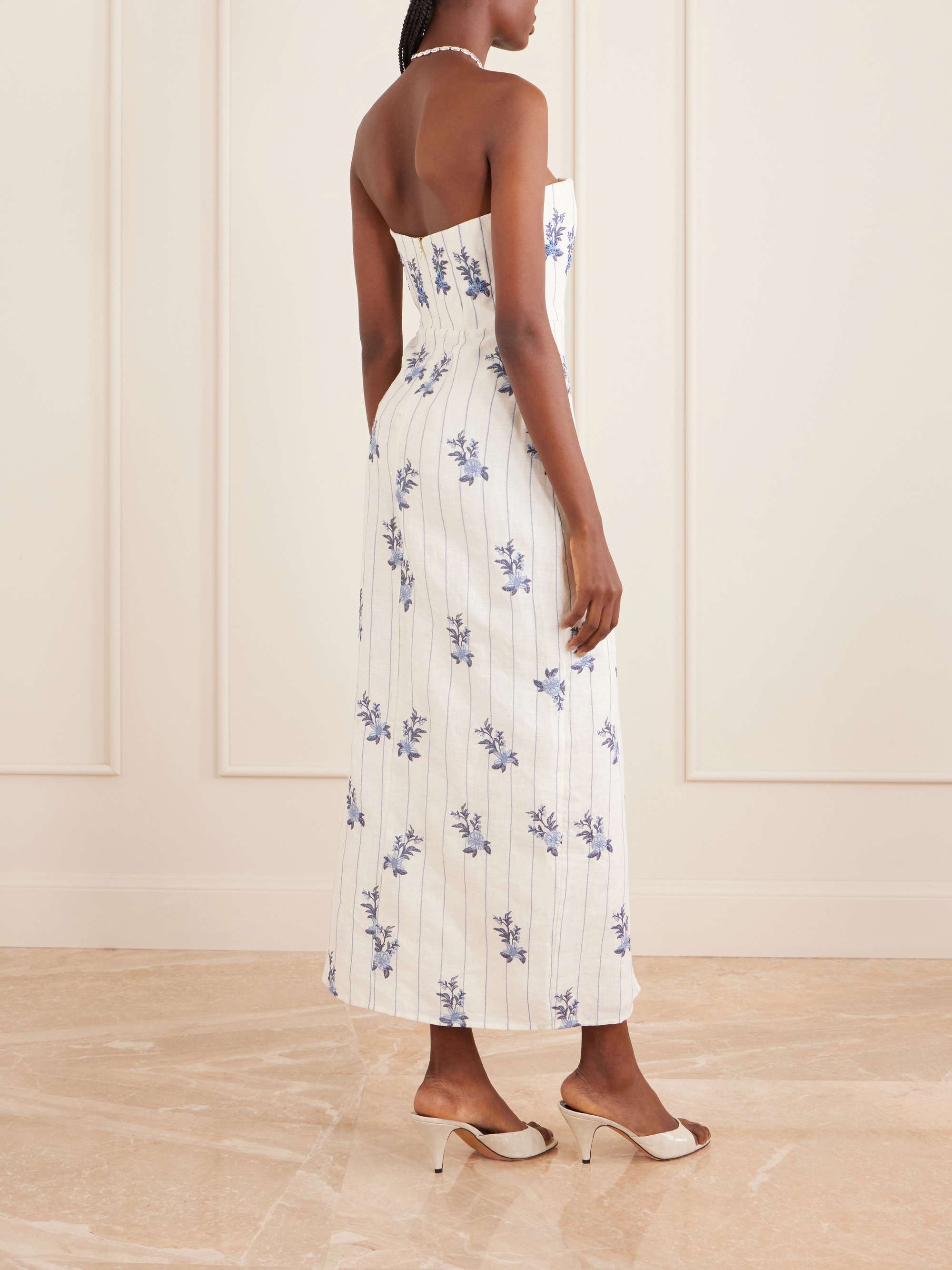 AGUA BY AGUA BENDITA 