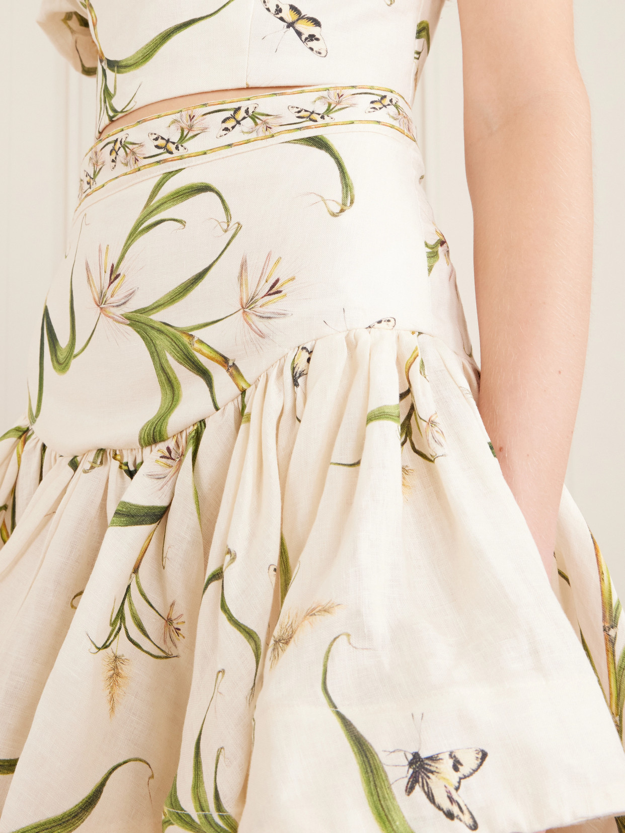 Jacarina Ruffled Floral-Printed Mini