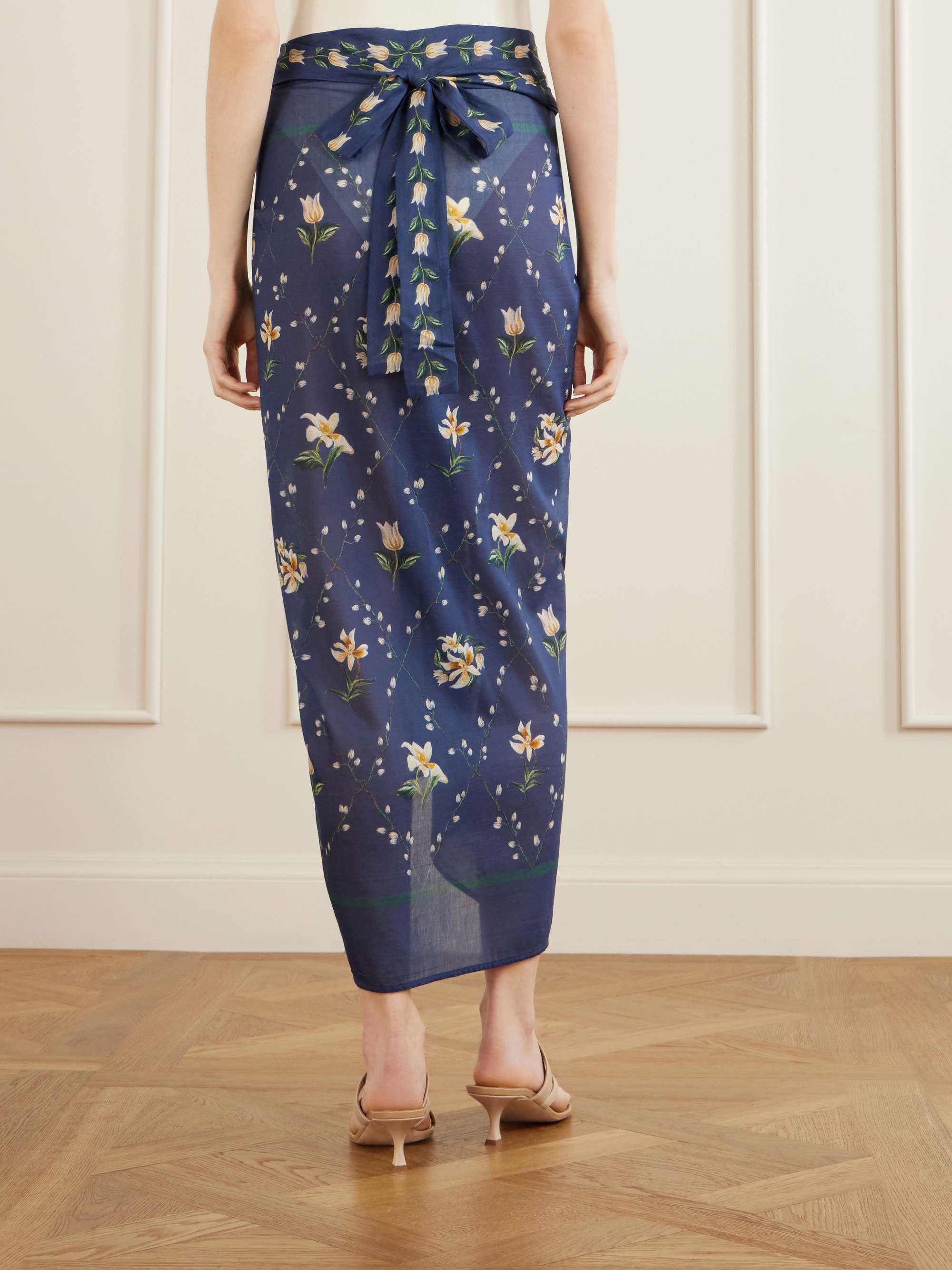 AGUA BY AGUA BENDITA 