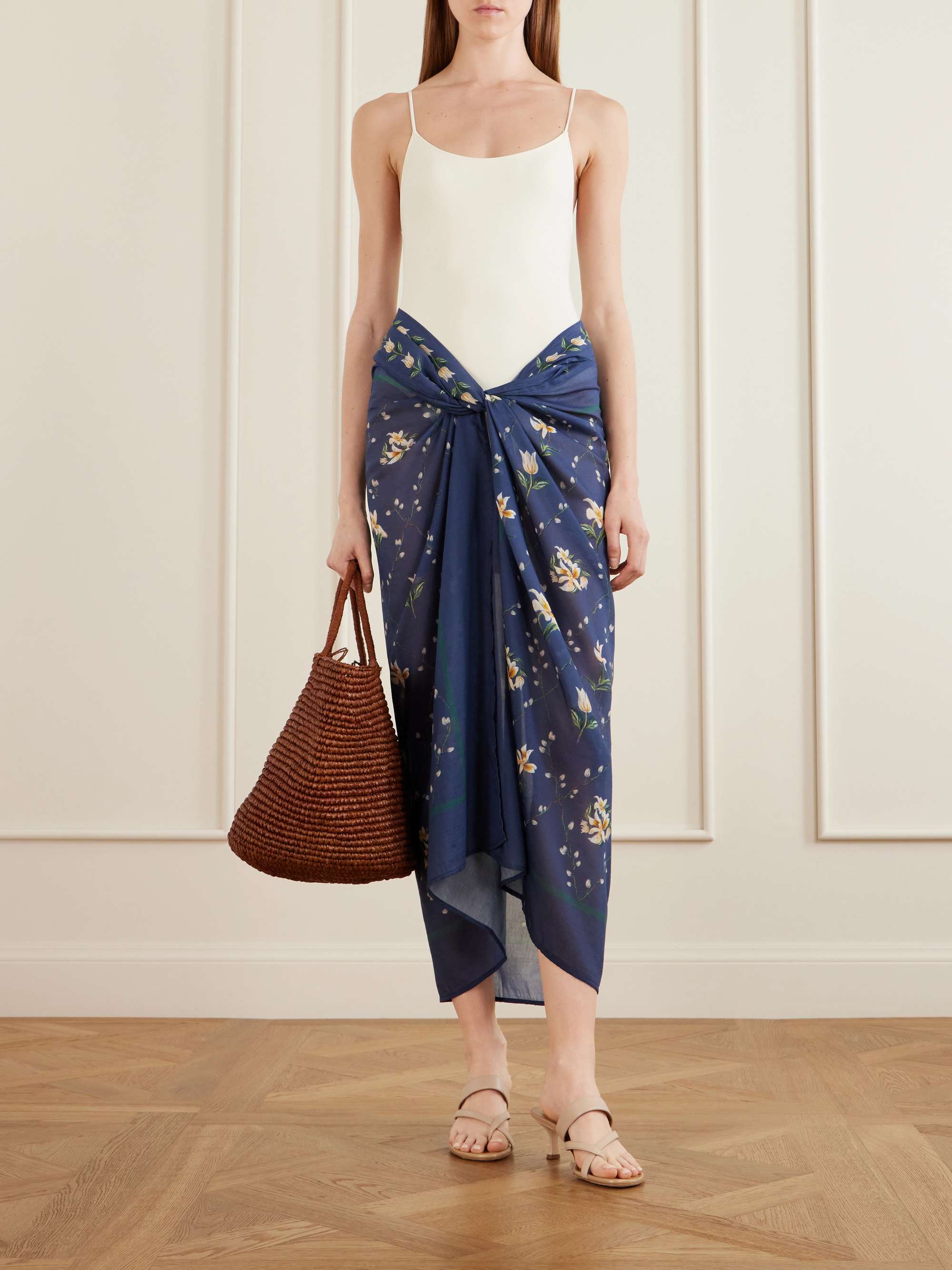 AGUA BY AGUA BENDITA 