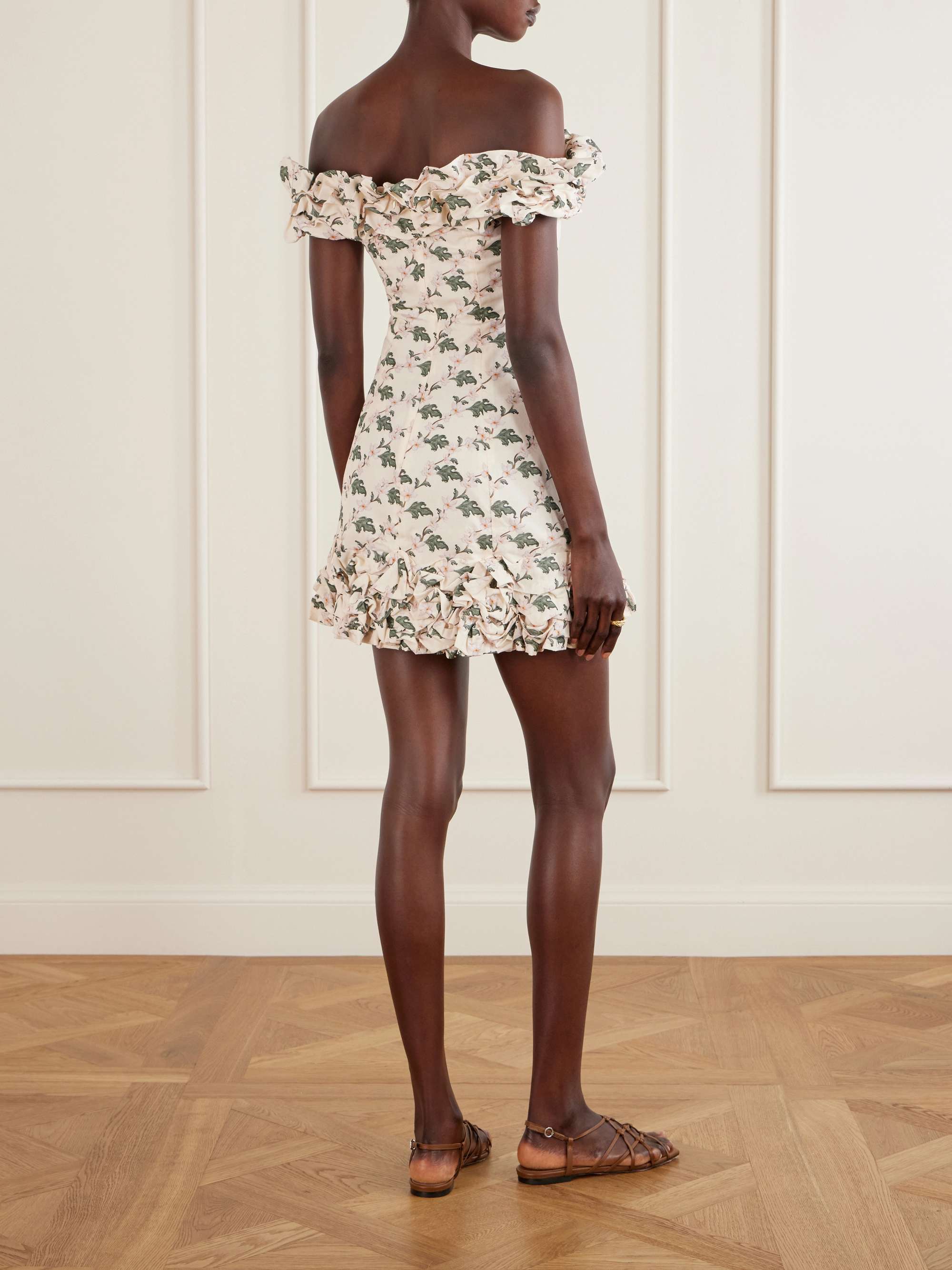 AGUA BY AGUA BENDITA 