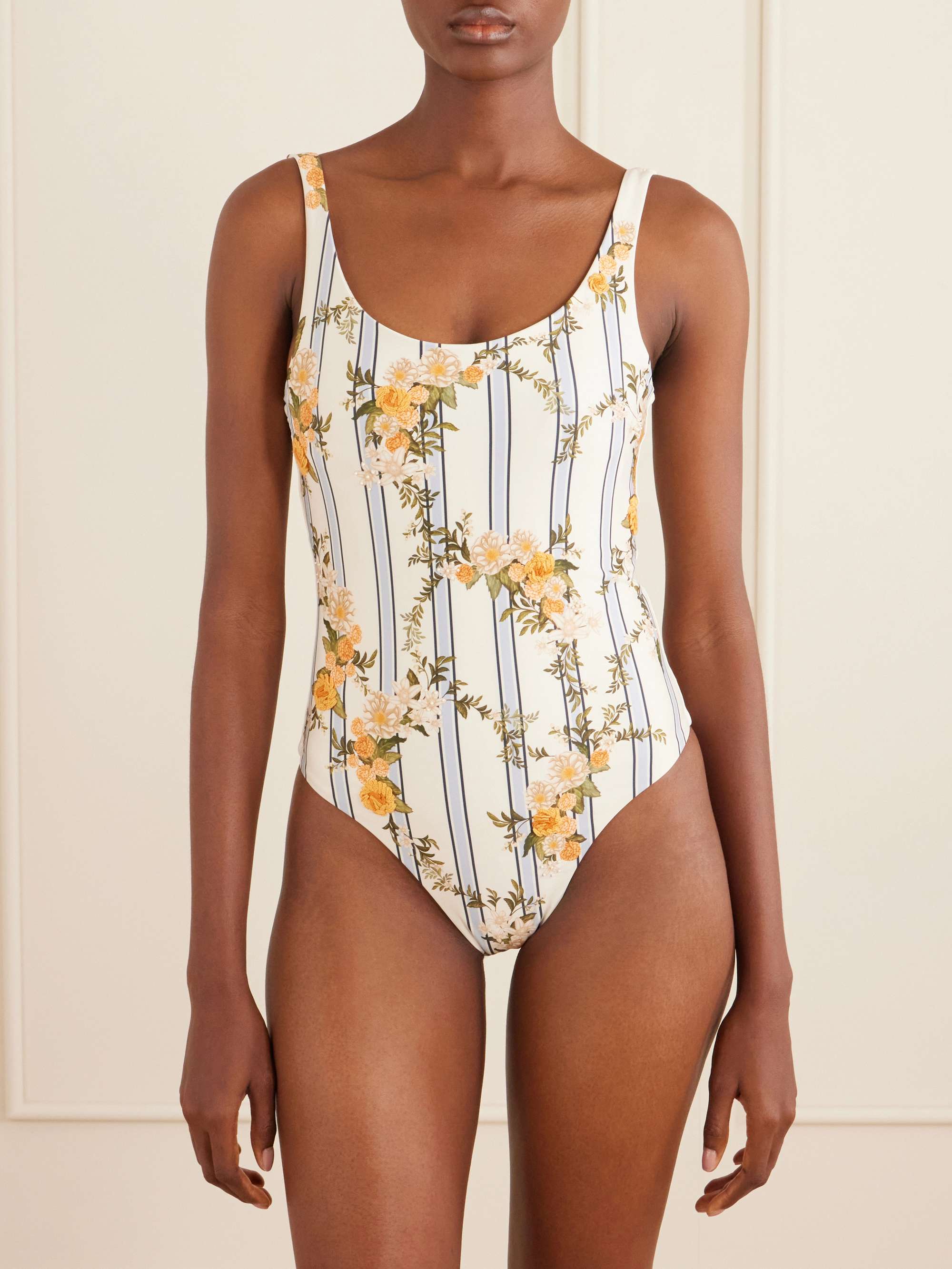 AGUA BY AGUA BENDITA 