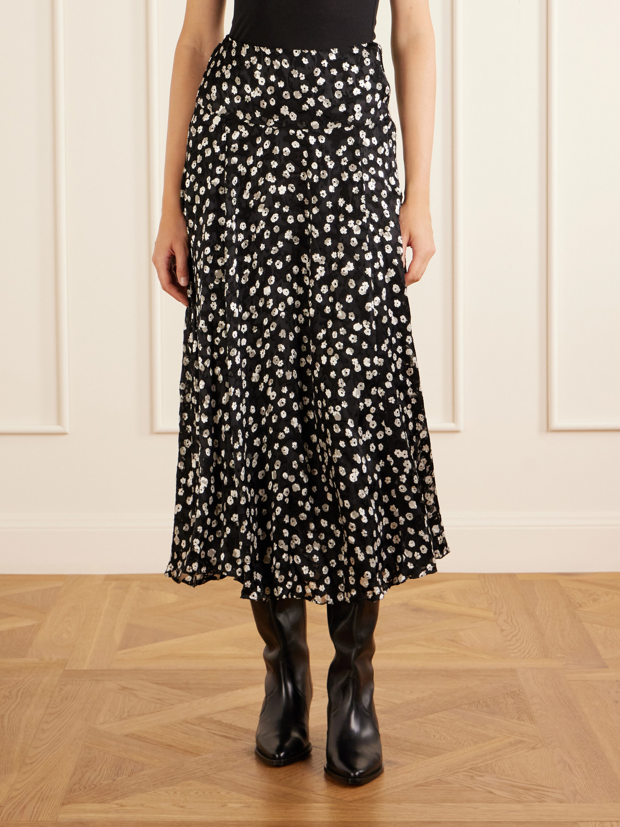 Hilza Floral-Print Chiffon Midi