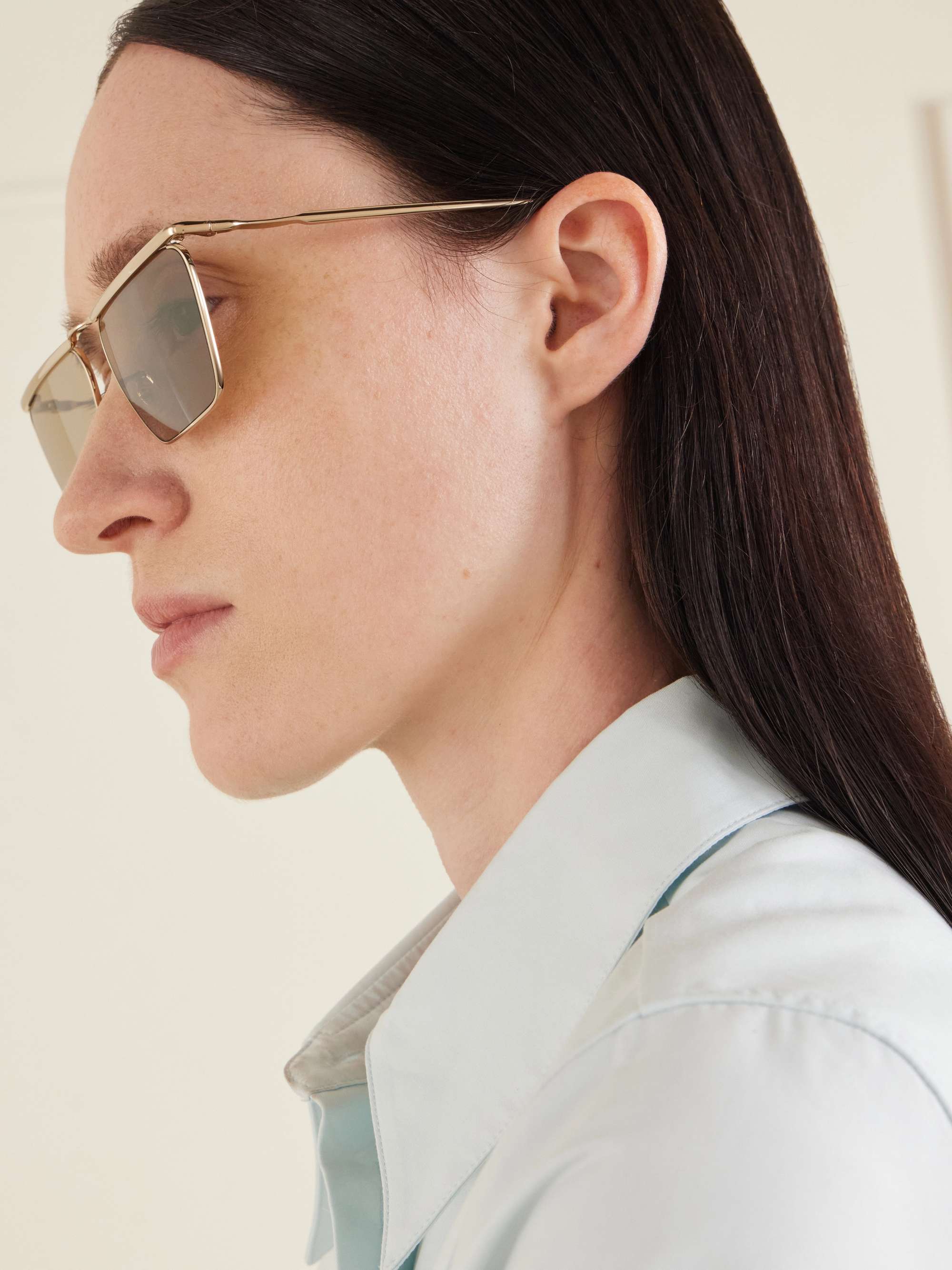 OLIVER PEOPLES 