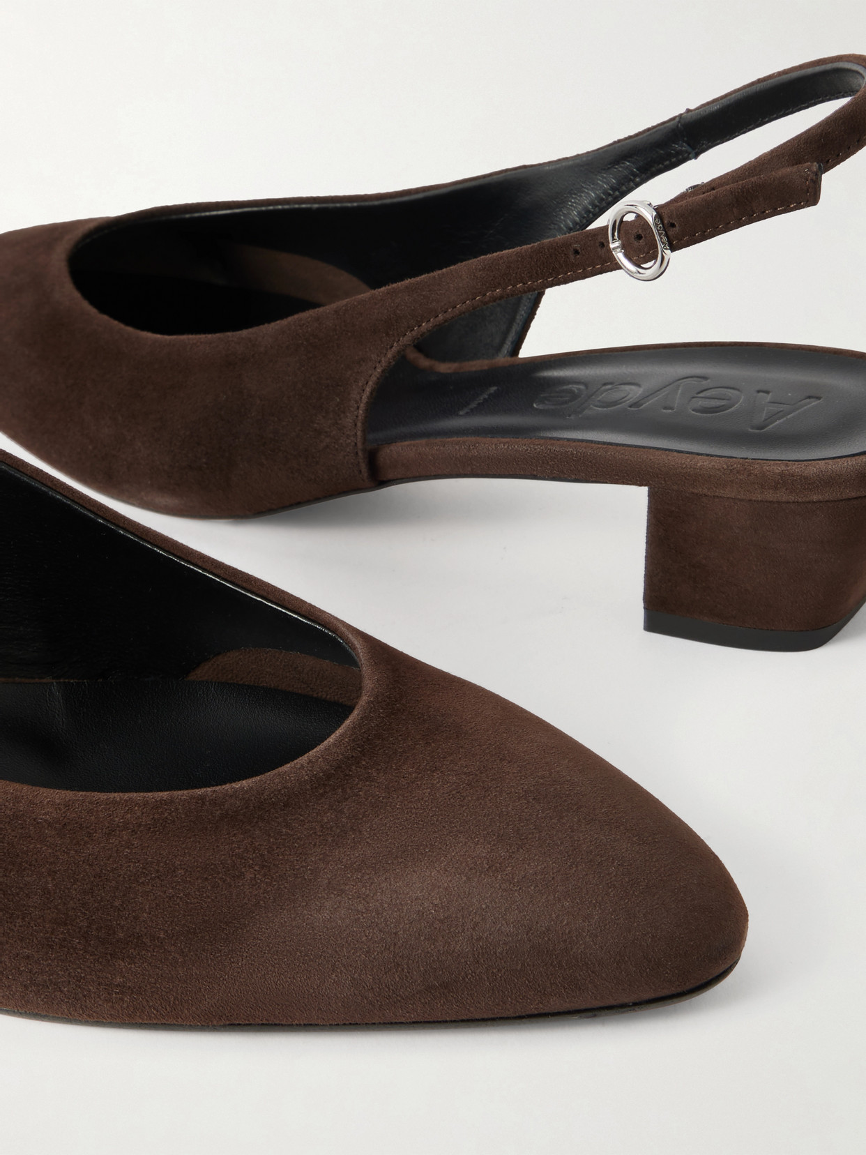 Aeyde Celeste Suede Pumps In Brown