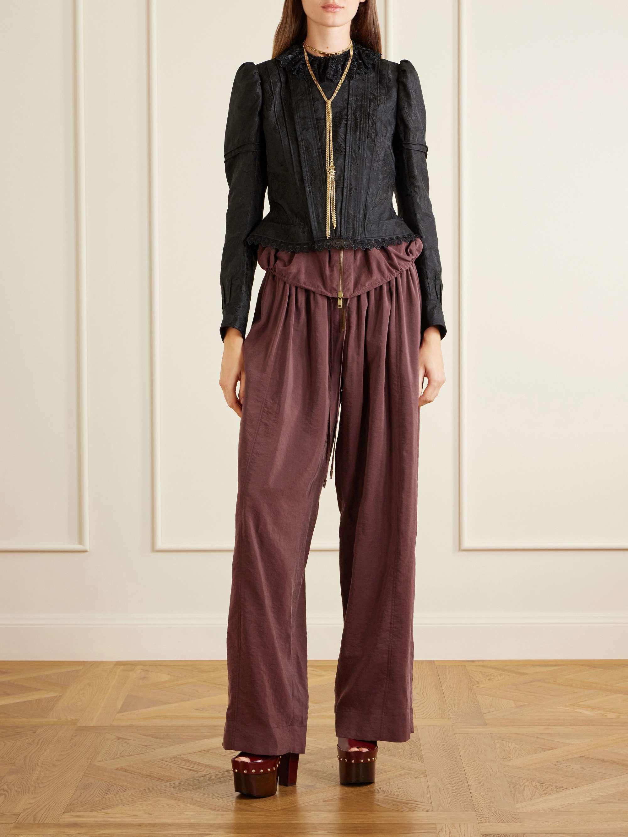 CHLOÉ 