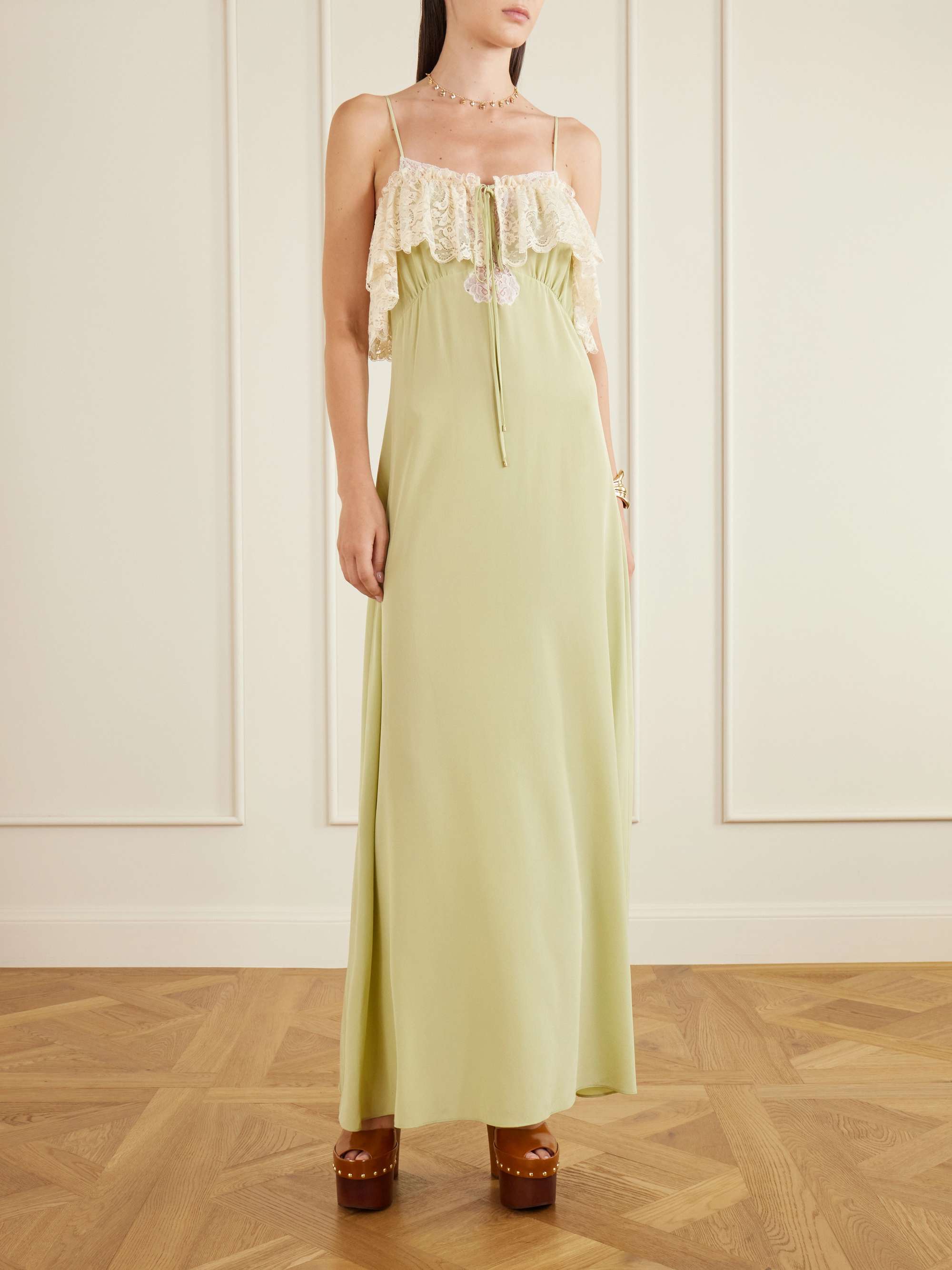 CHLOÉ 