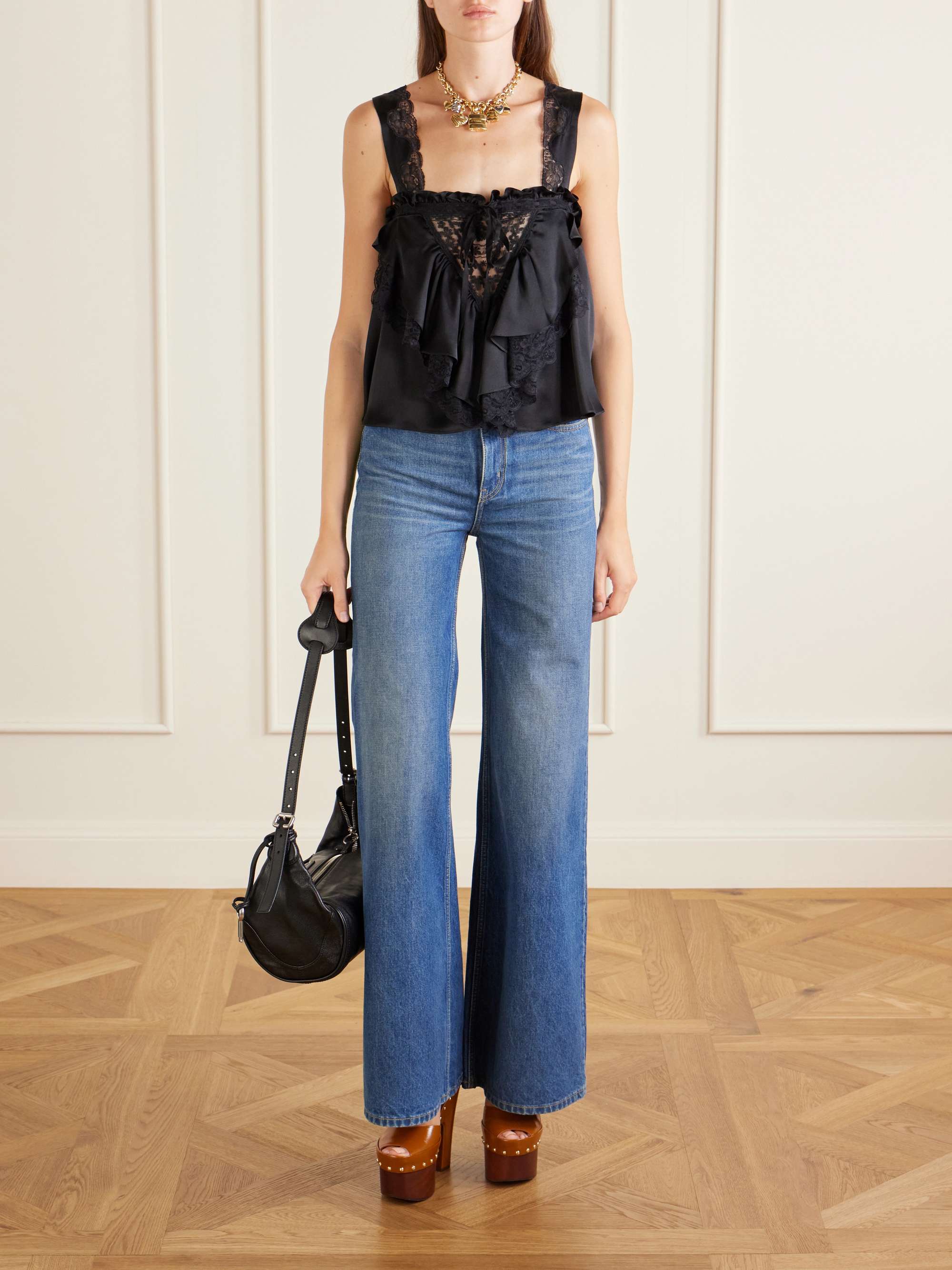 CHLOÉ 