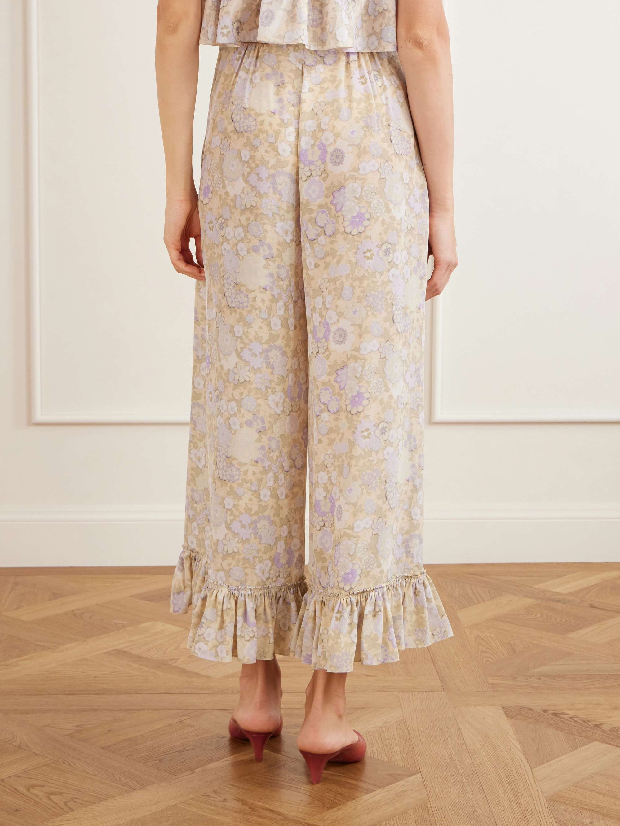 CHLOÉ Ruffled floral-print silk-charmeuse wide-leg pants | NET-A