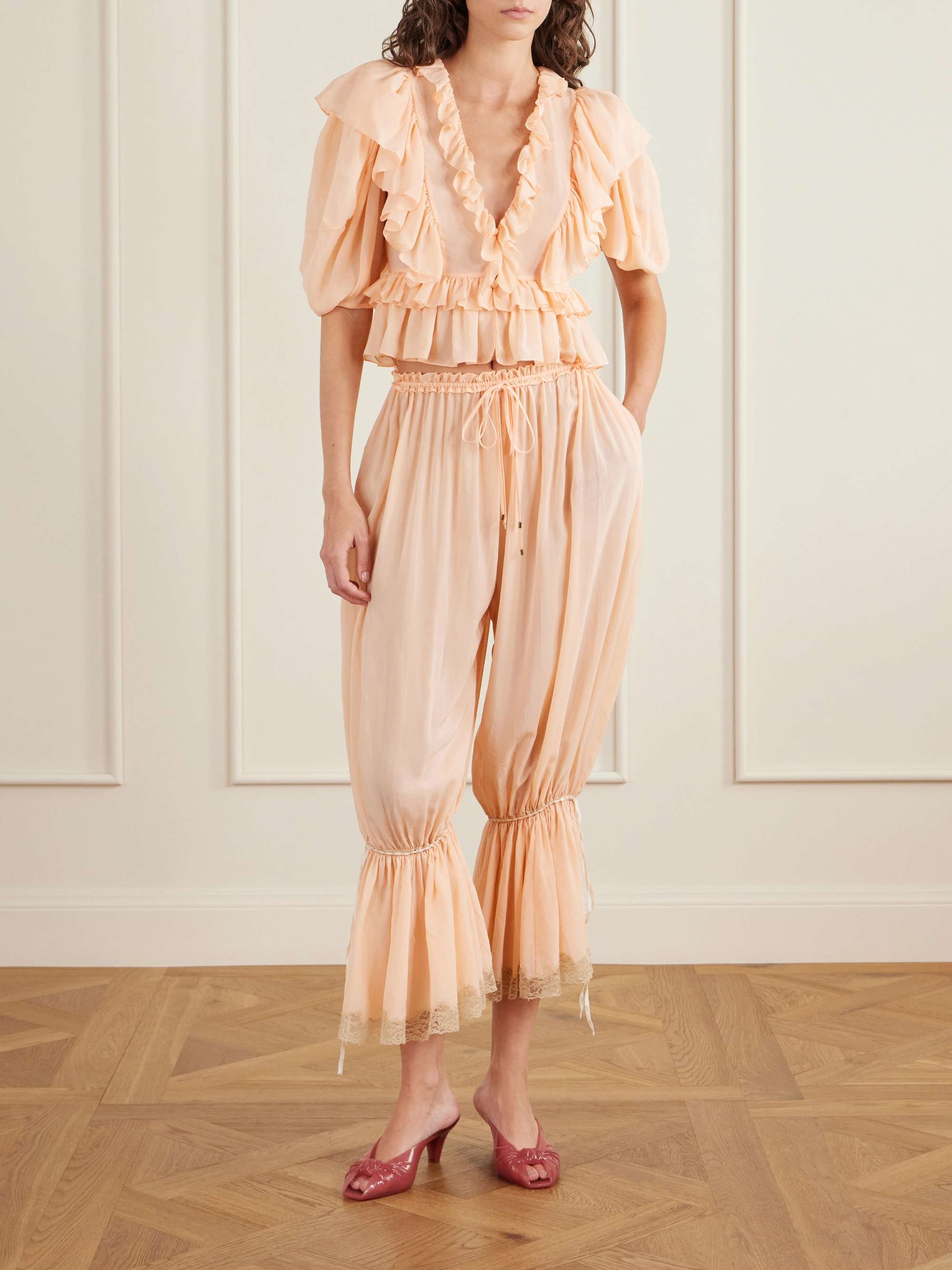 CHLOÉ 