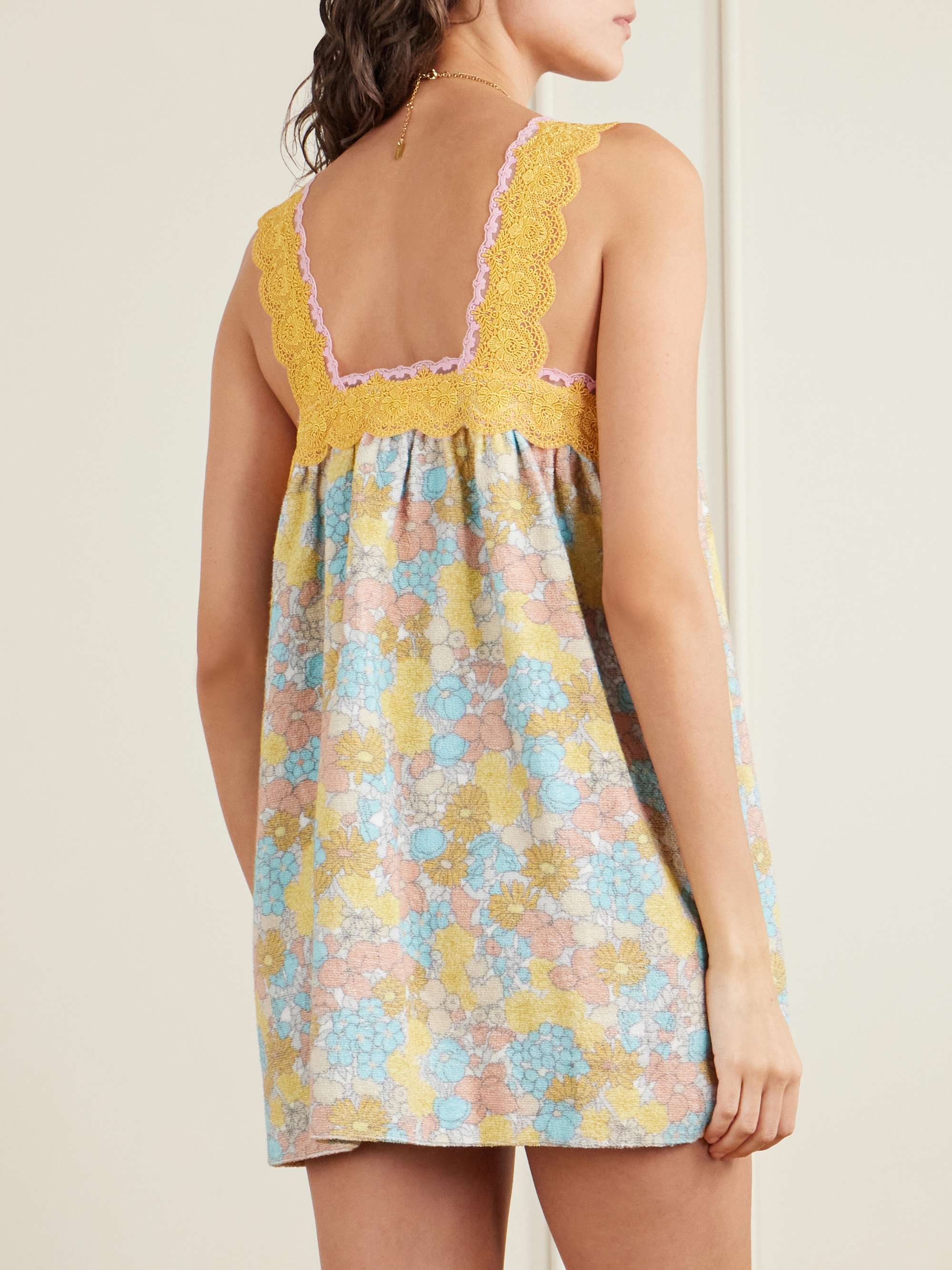 CHLOÉ 