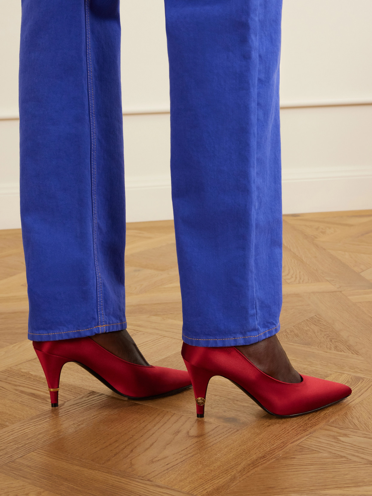 Gianni 90 Logo-Detailed Pumps